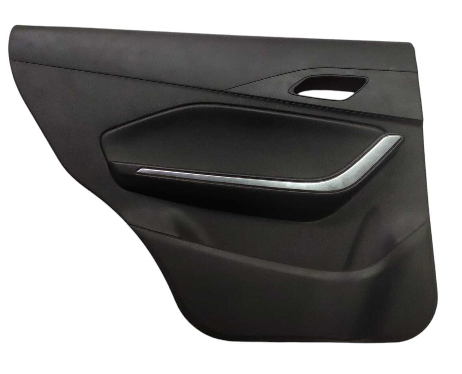 TAPIZ PUERTA TRASERA IZQUIERDA Chery Tiggo 2 2023