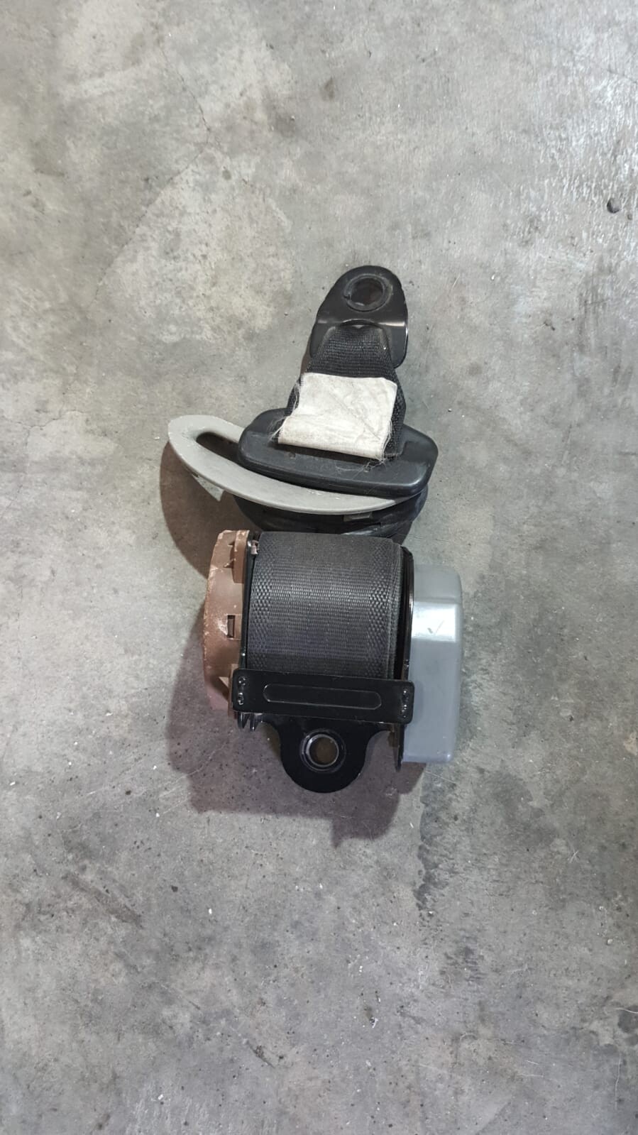 CINTURON TRASERO DERECHO Daewoo Lanos 2003