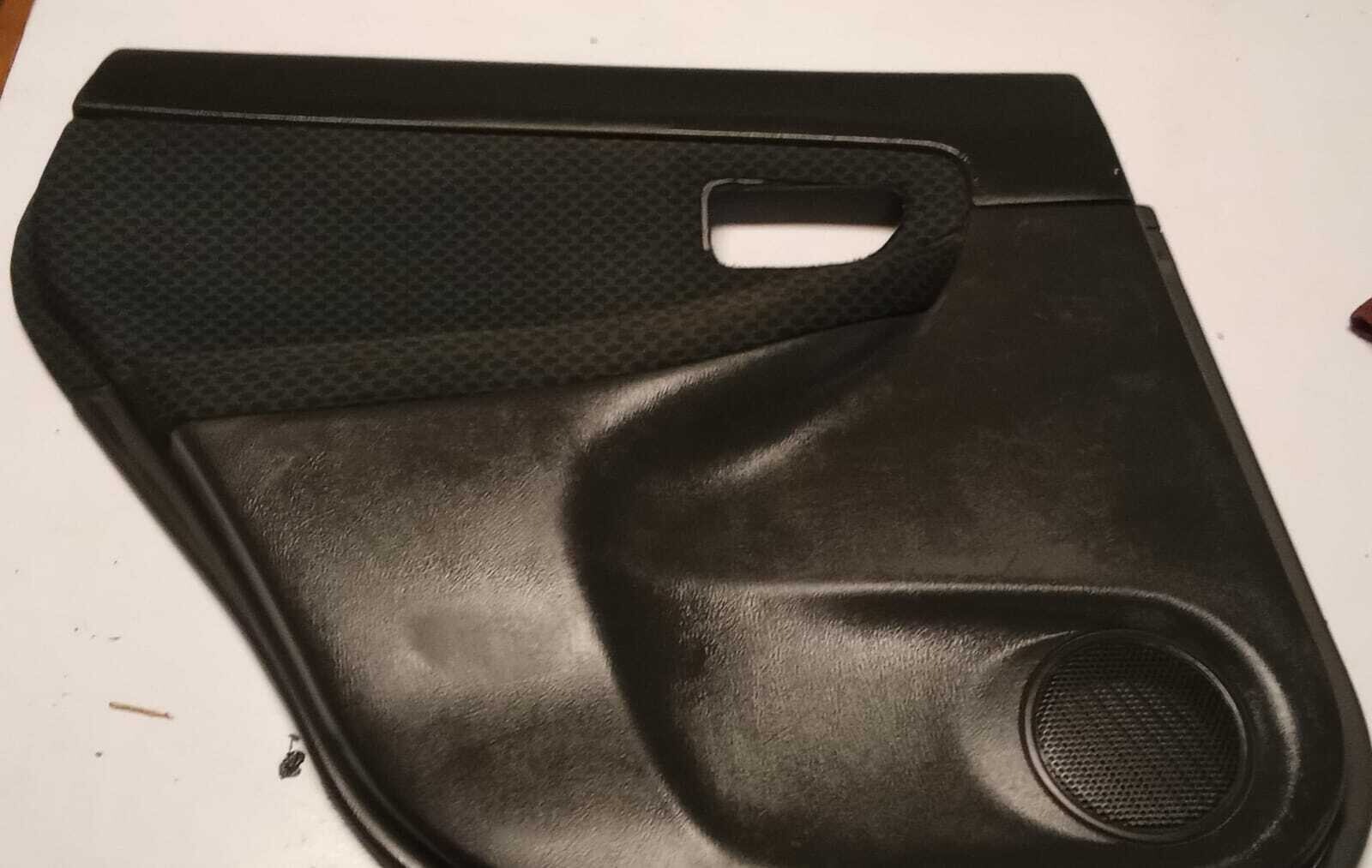 TAPIZ PUERTA TRASERA IZQUIERDA Subaru Impreza 2006