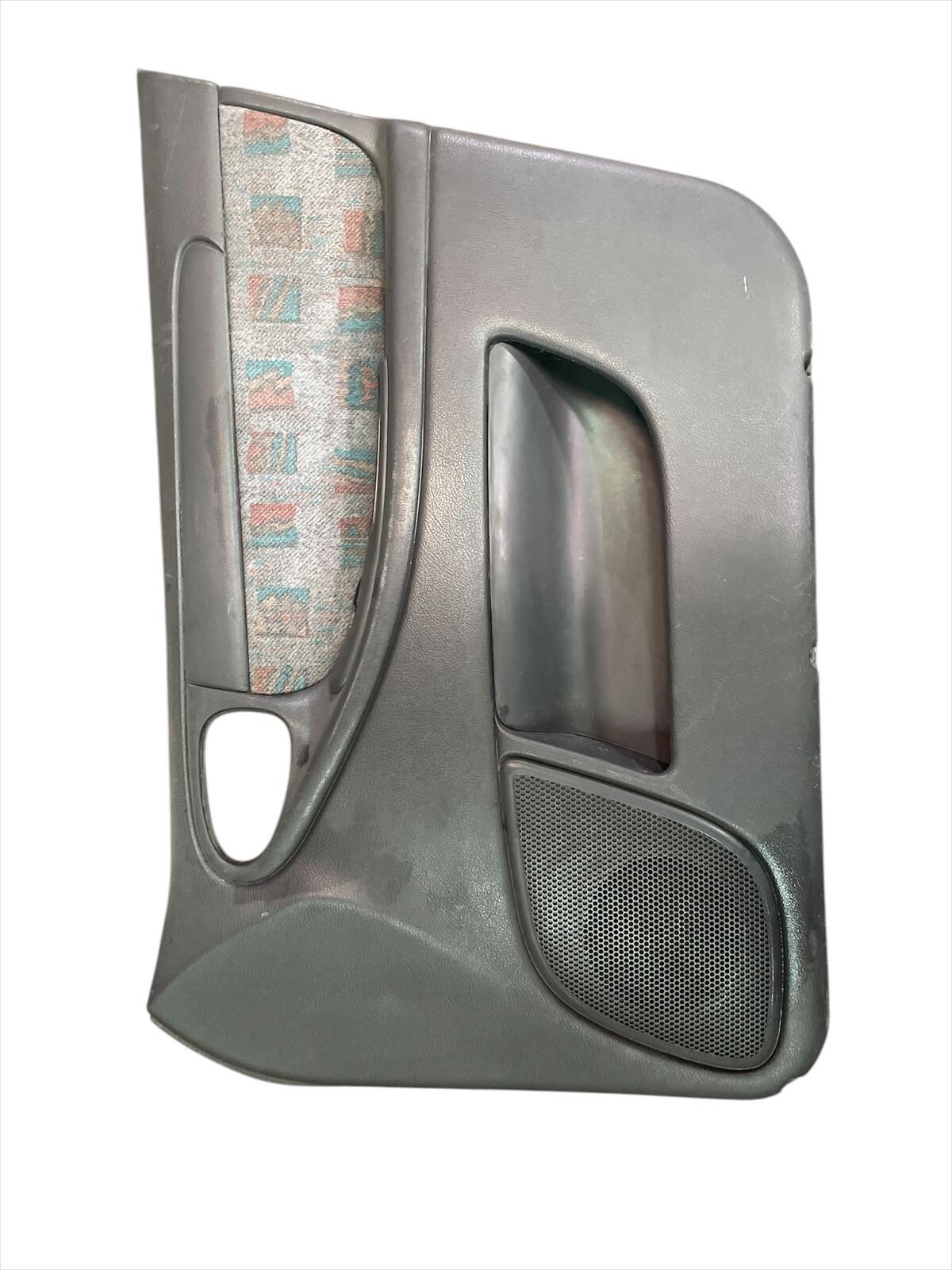 TAPIZ PUERTA DELANTERA DERECHA Daewoo Lanos 2003