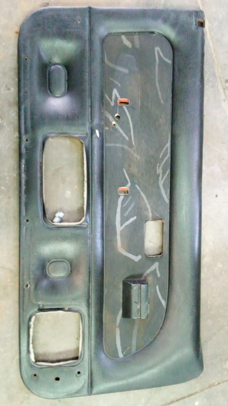 TAPIZA PUERTA IZQUIERDA Peugeot 106 2002