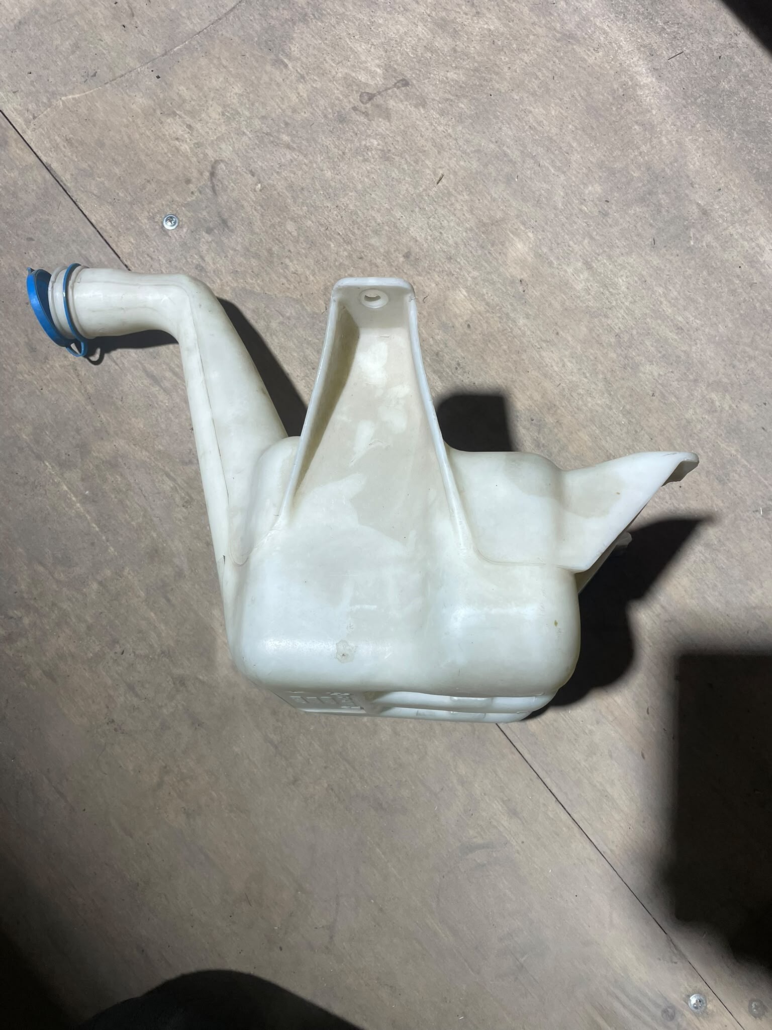 DEPOSITO AGUA LIMPIA PARABRISAS Changan CV1 2016
