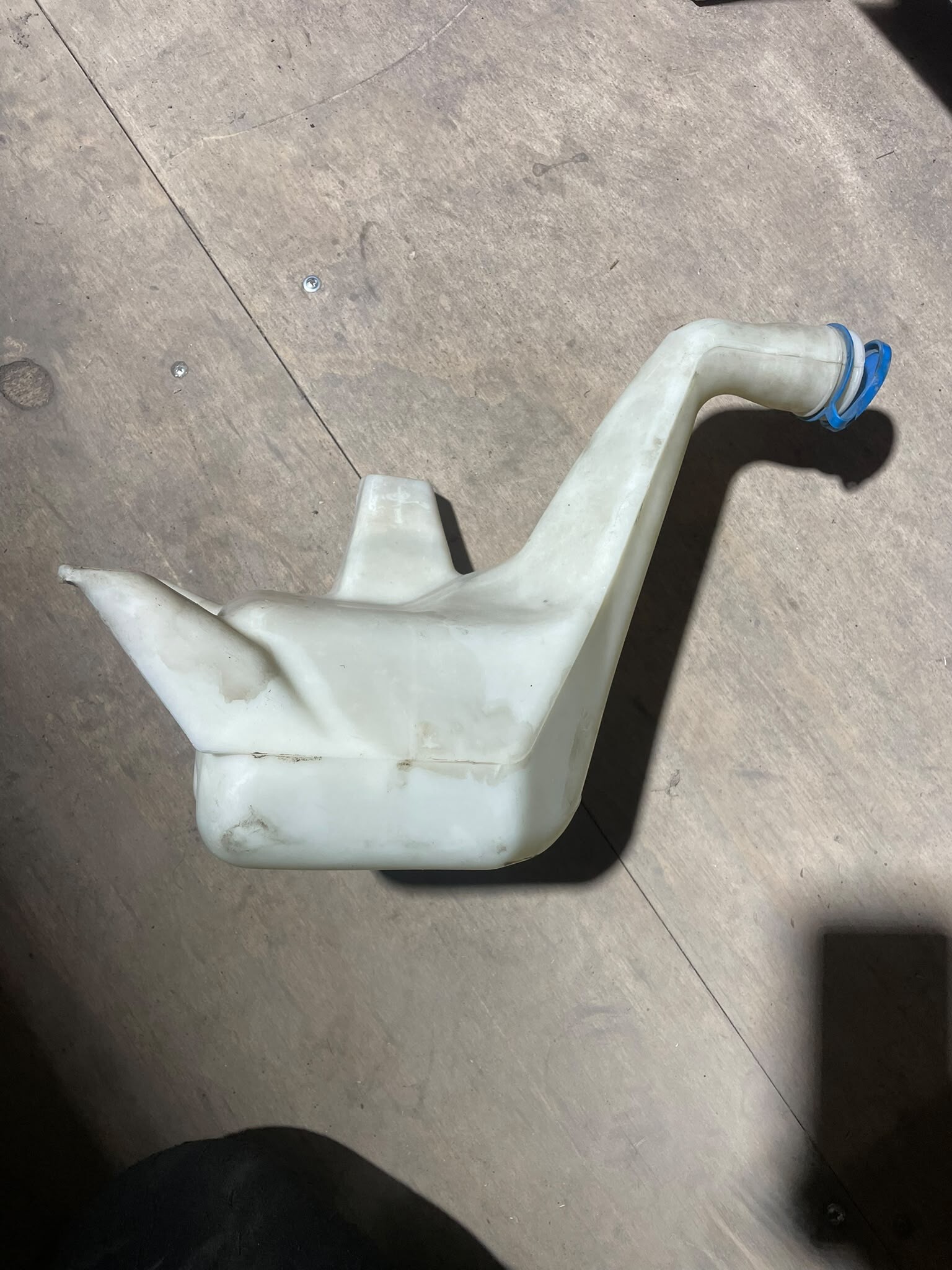 DEPOSITO AGUA LIMPIA PARABRISAS Changan CV1 2016