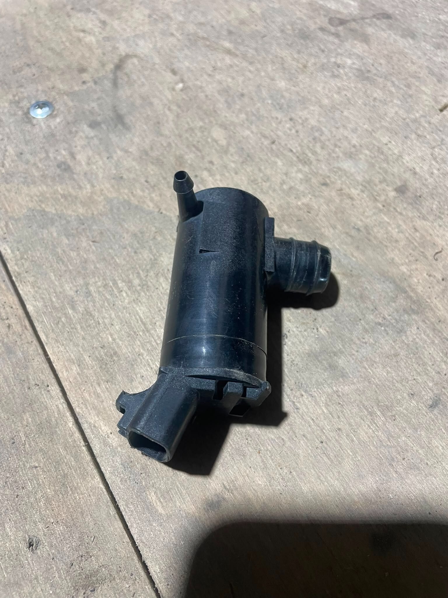 MOTOR DEPOSITO LIMPIAPARABRISA Changan CV1 2016