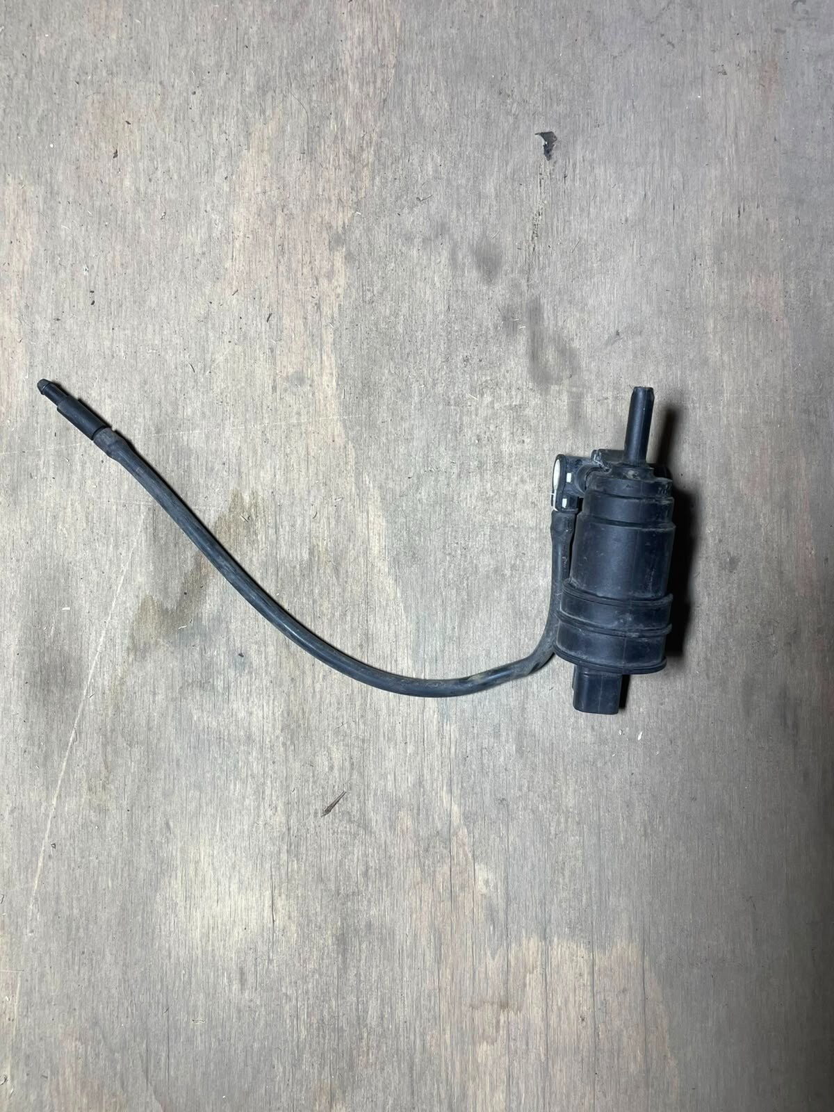 MOTOR DEPOSITO LIMPIAPARABRISA Renault Megane 2000