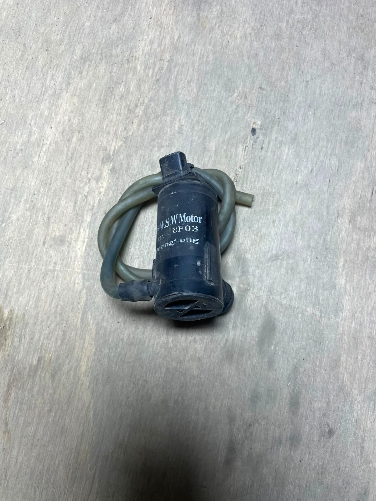 MOTOR DEPOSITO LIMPIA PARABRISA Chevrolet SWING 16 2004