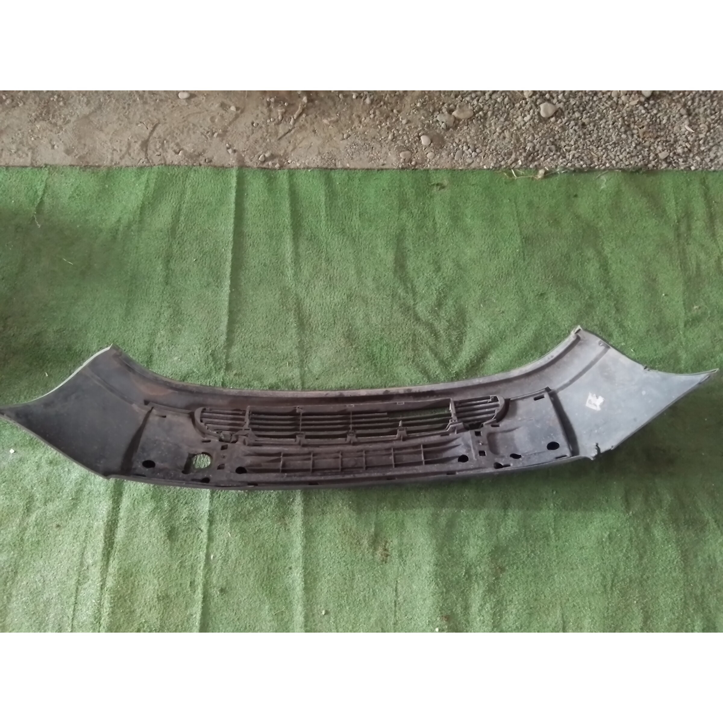 PARACHOQUE DELANTERO (DAÑO LEVE) Ford Fiesta 1998