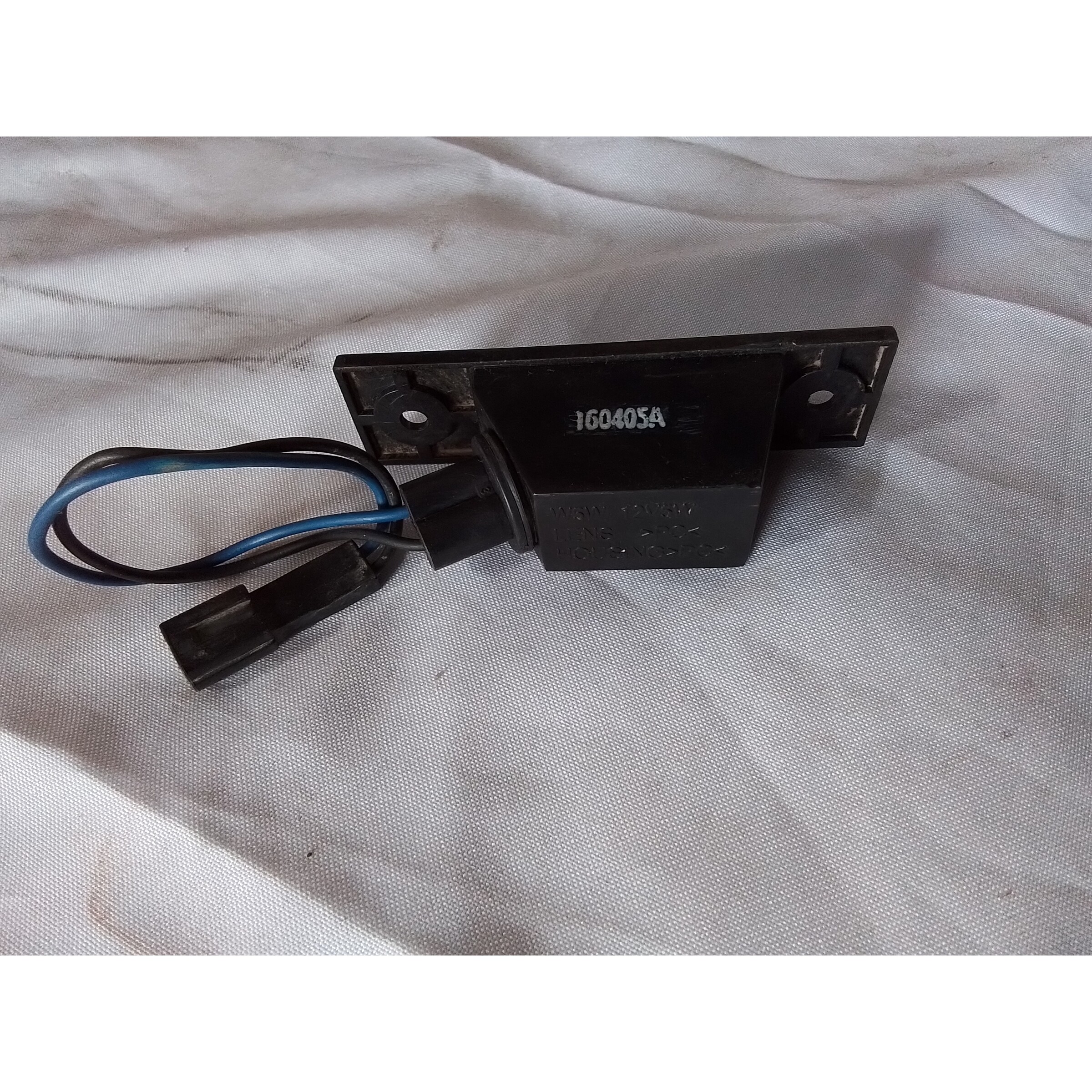 LUZ PATENTE Changan CV1 2016