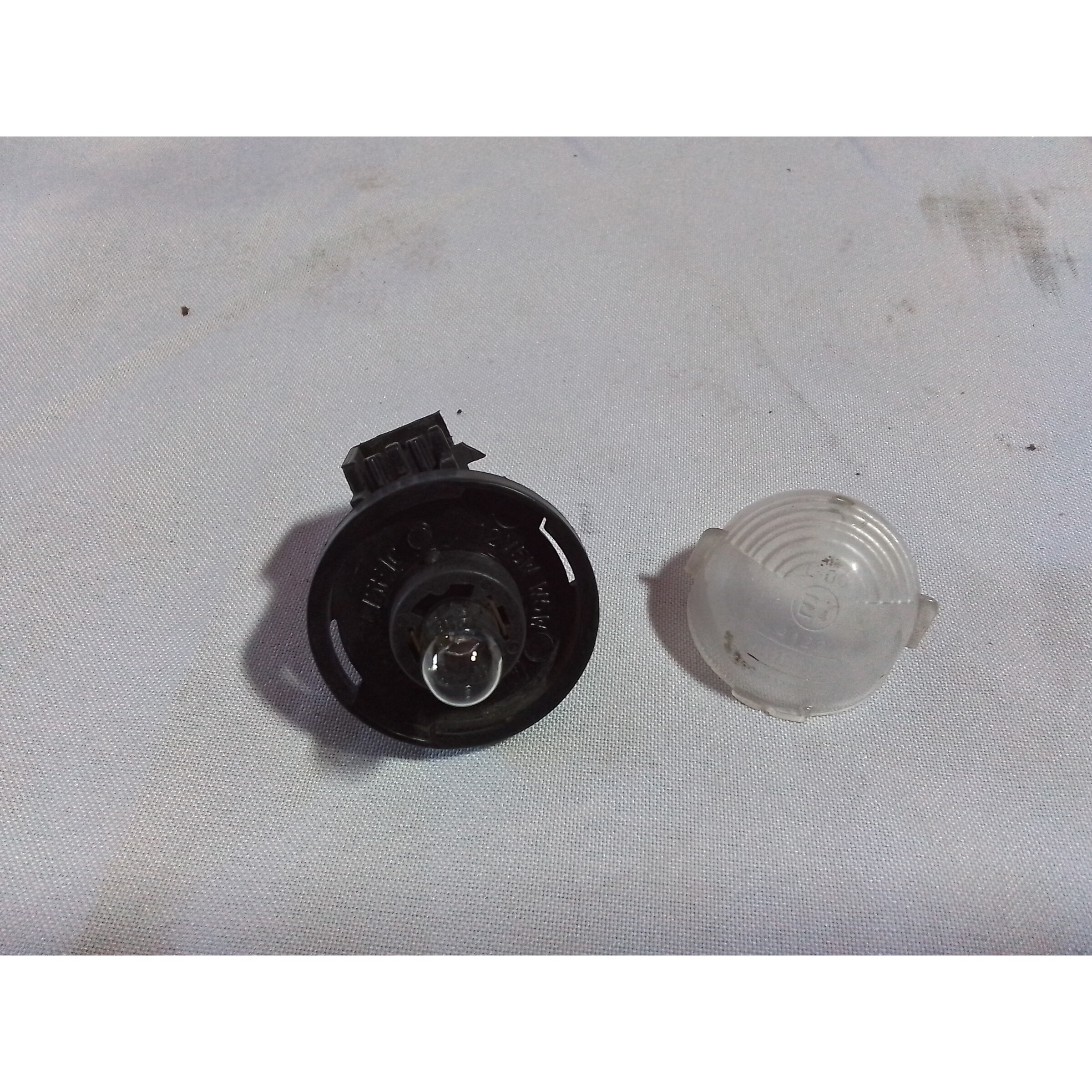 LUZ PATENTE Suzuki S-PRESSO 2021