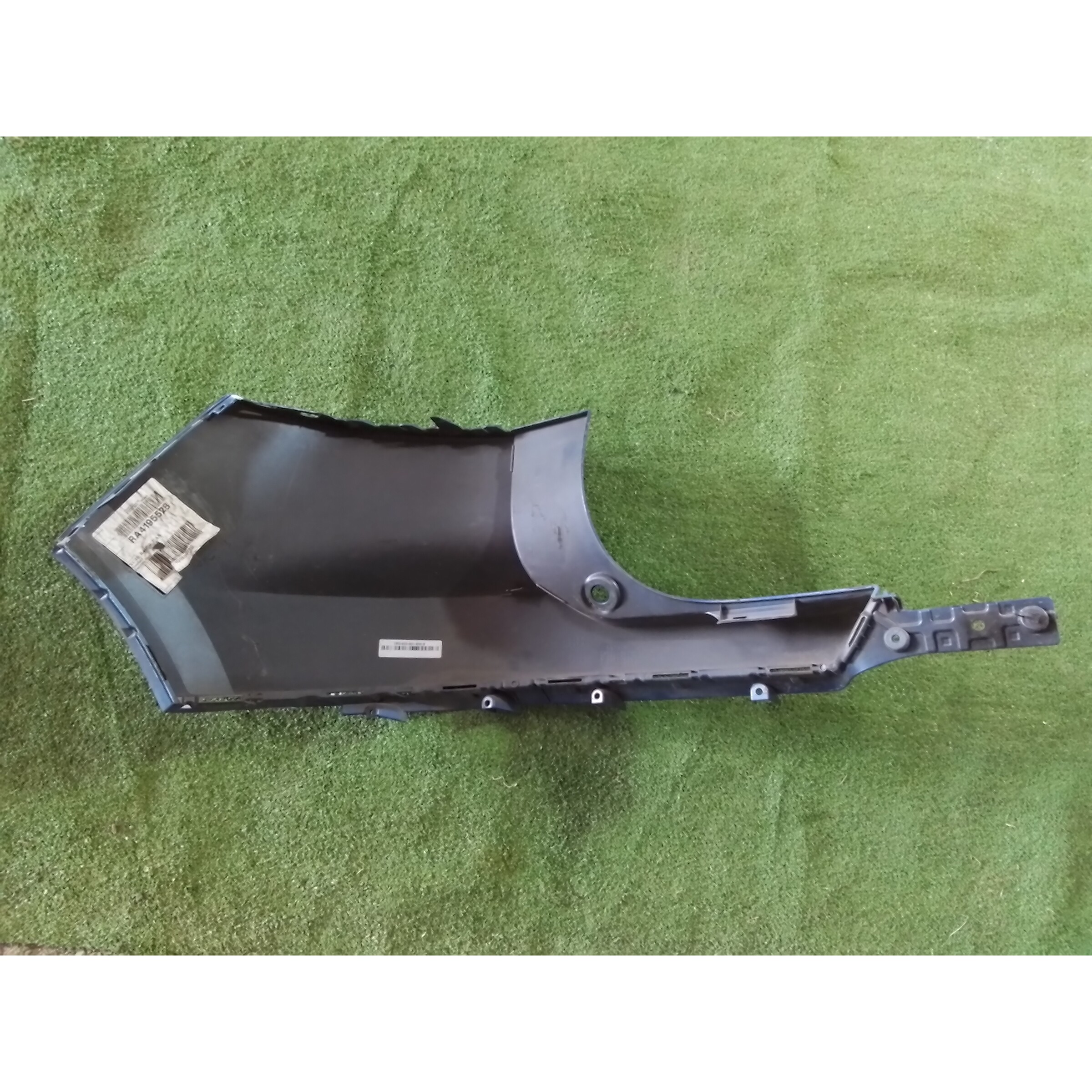 TAPA BARRO PARACHOQUE TRASERO DERECHO Volvo XC40 T4 2020
