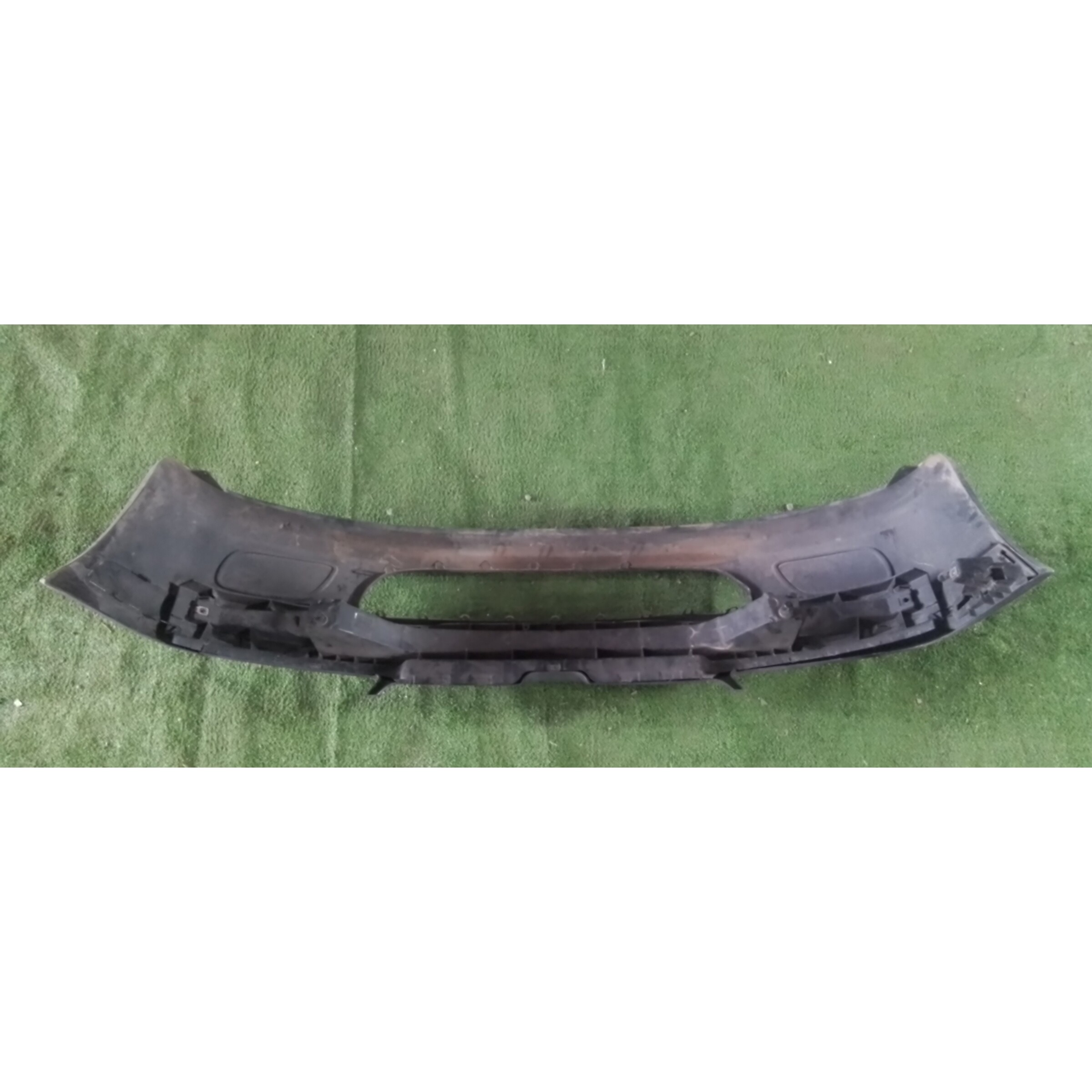 PARACHOQUE DELANTERO (DAÑO LEVE) Peugeot 106 1997