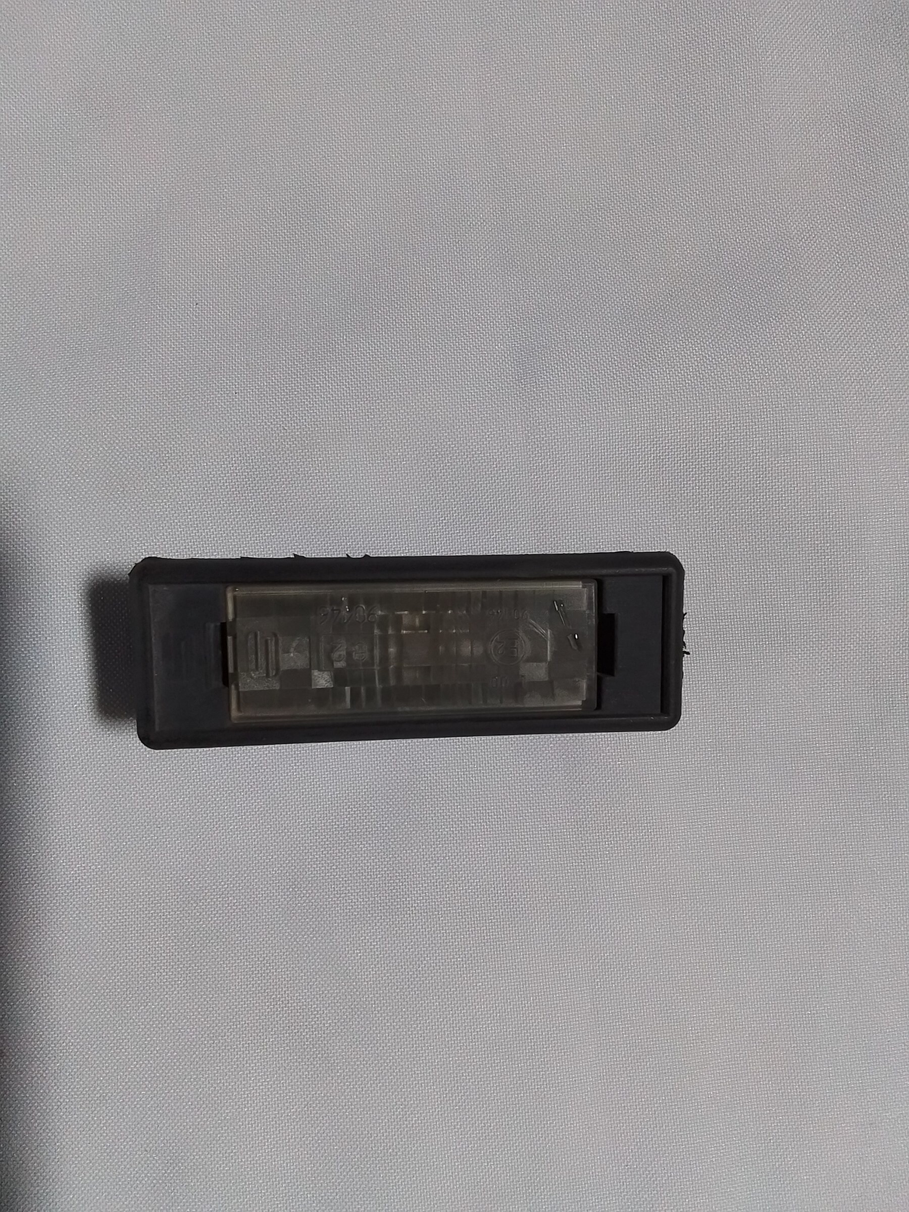 LUZ PATENTE Peugeot 106 1997