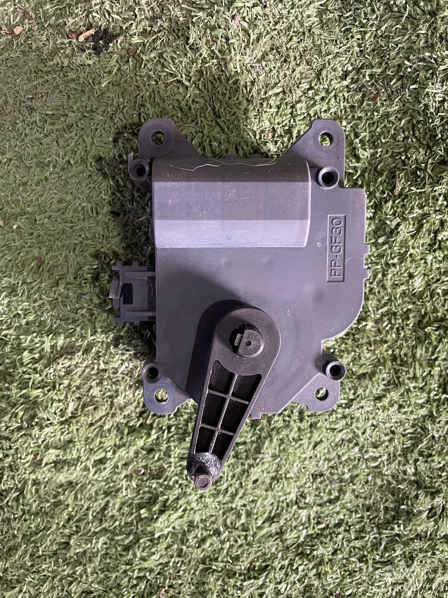 MOTOR ACTUADOR CALEFACCION Chevrolet Captiva 2021