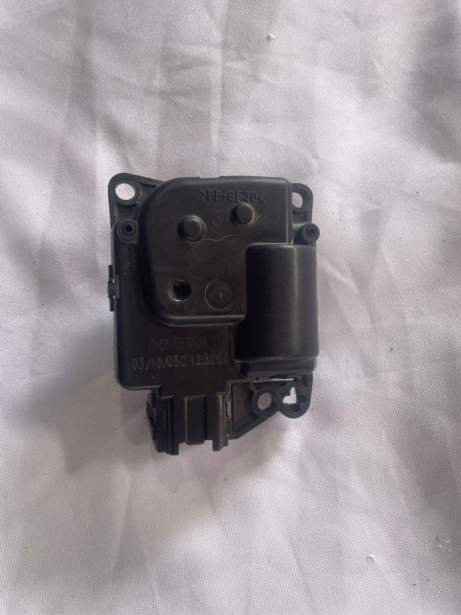 MOTOR ACTUADOR CALEFACCION Chevrolet Uplander 2005