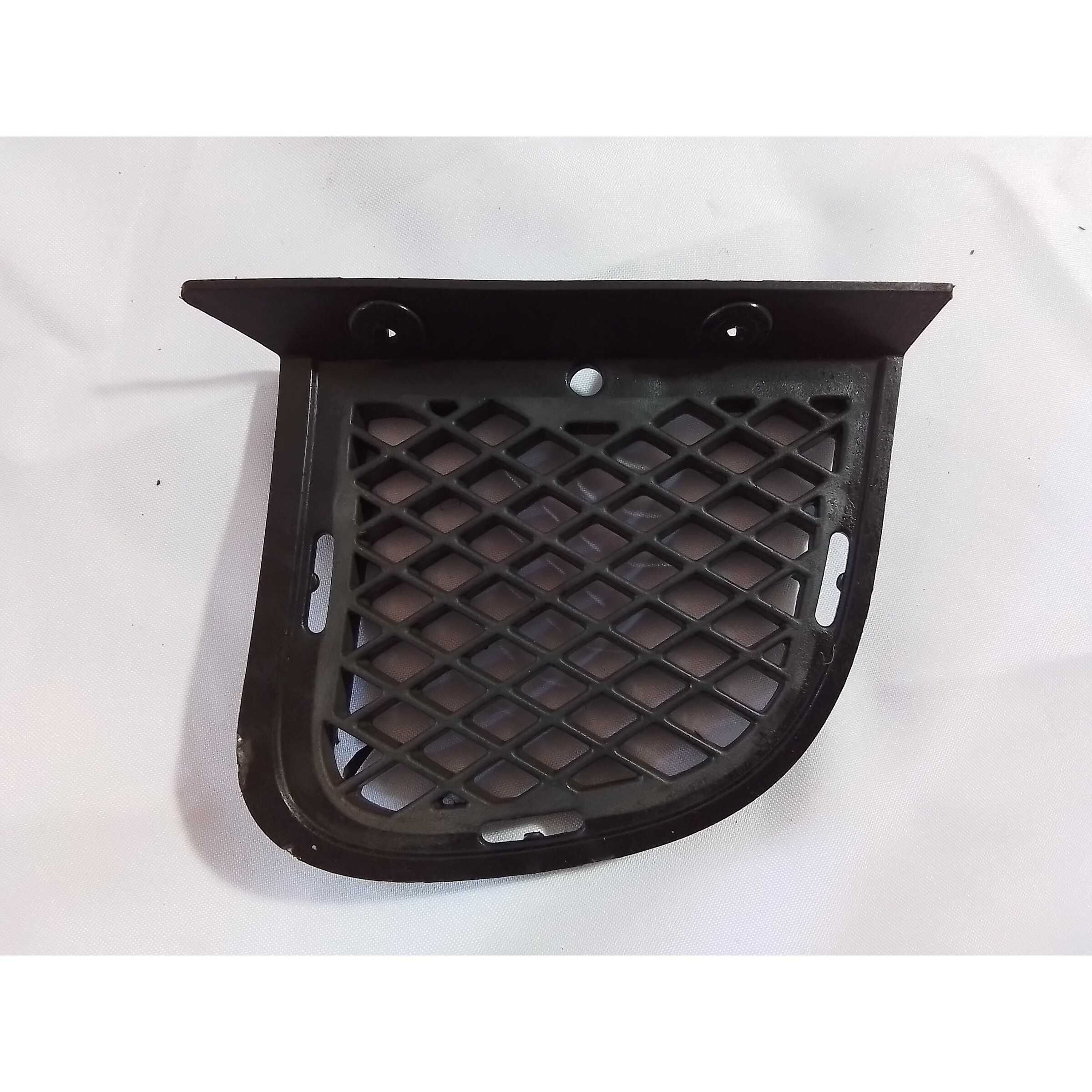 REJILLA IZQ PARACHOQUE DELANTERO Hyundai Tucson 2007