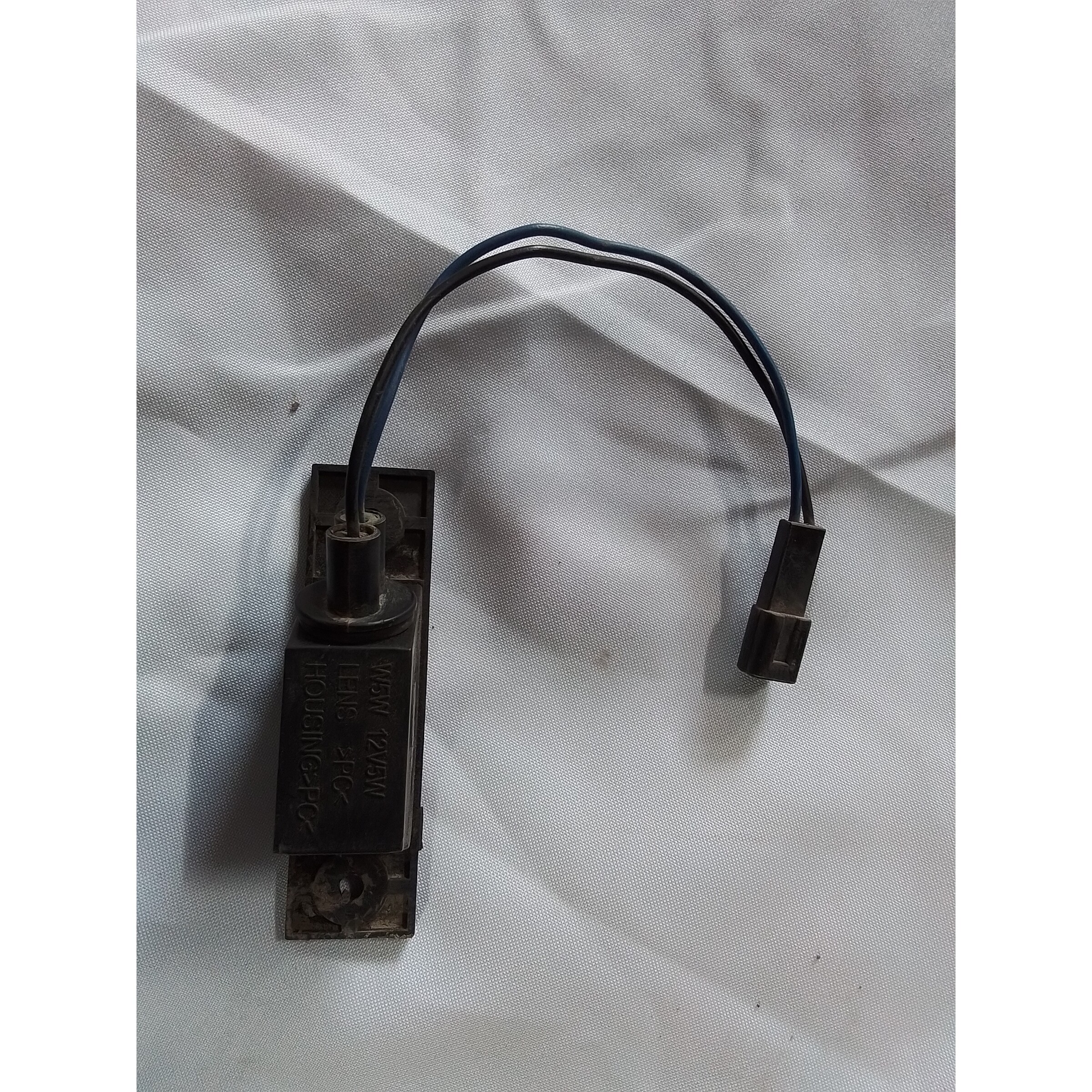 LUZ PATENTE Changan CV1 2016