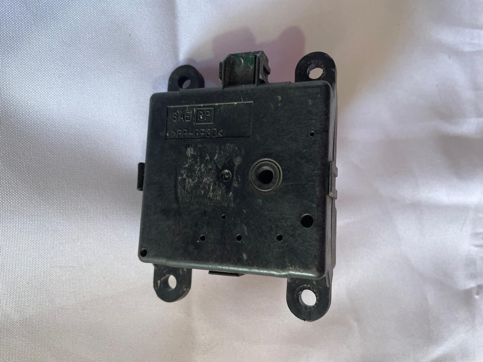 MOTOR ACTUADOR CALEFACCION Samsung SM3 2013