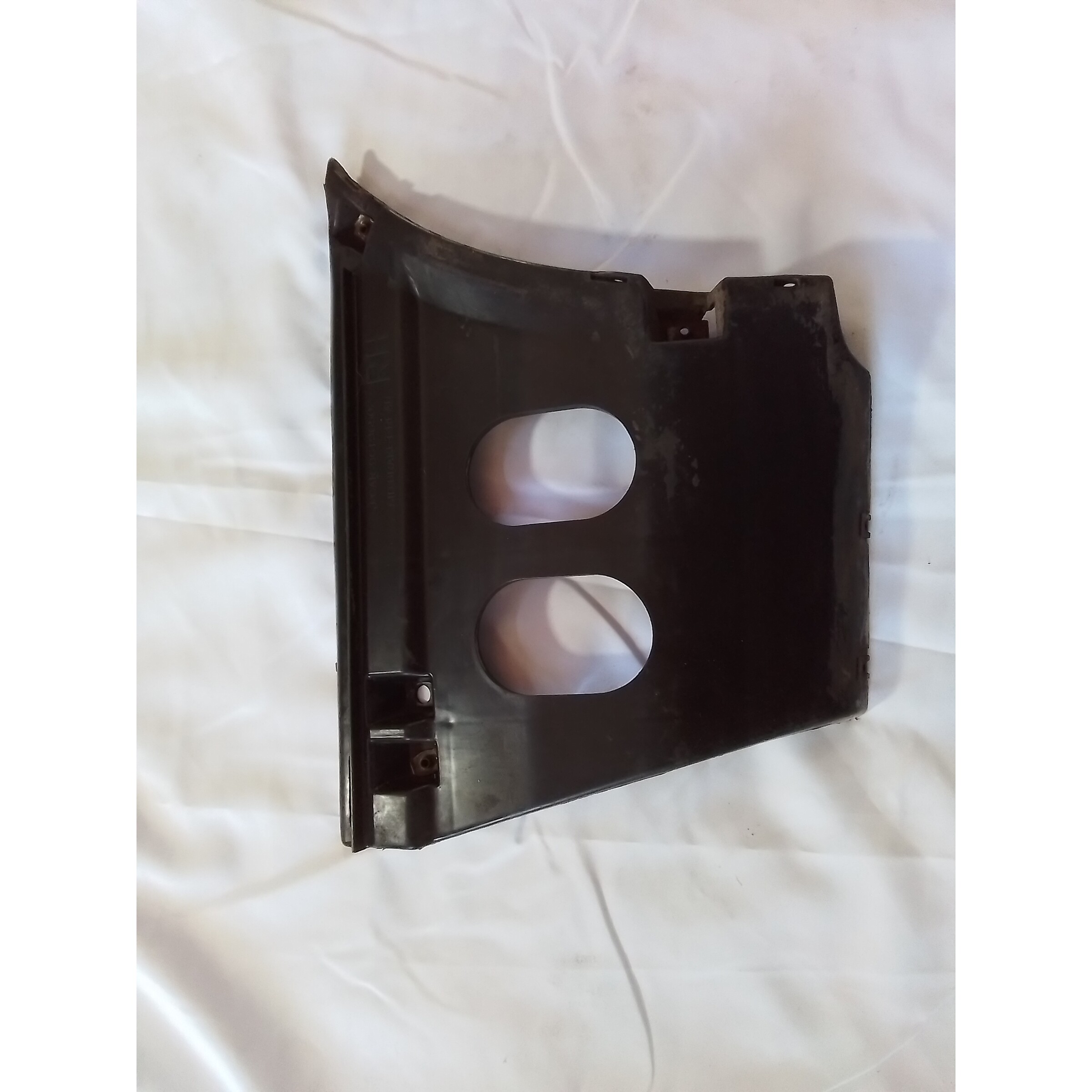 MENSULA TRASERA DERECHA Daewoo ESPERO  1995