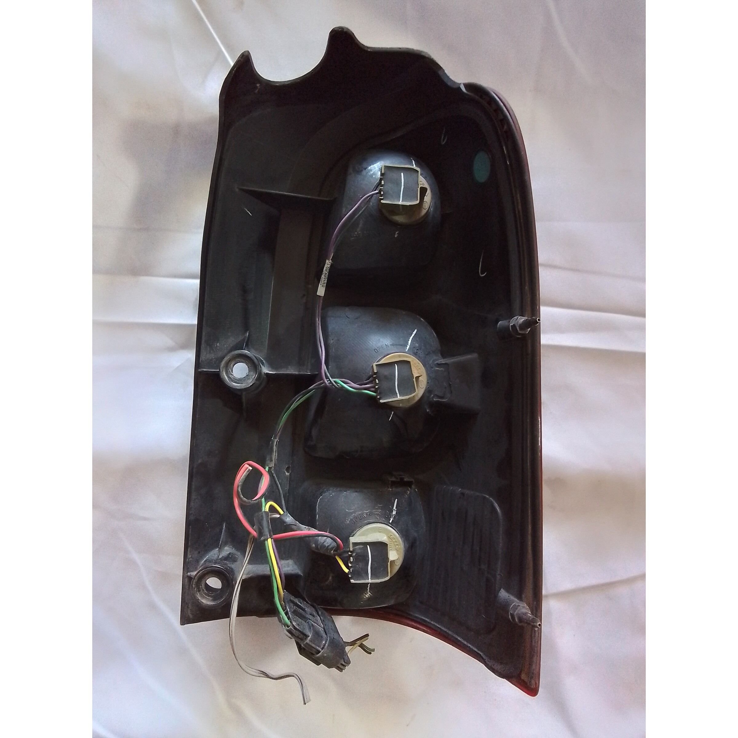 FOCO TRASERO IZQ Chevrolet Uplander 2005