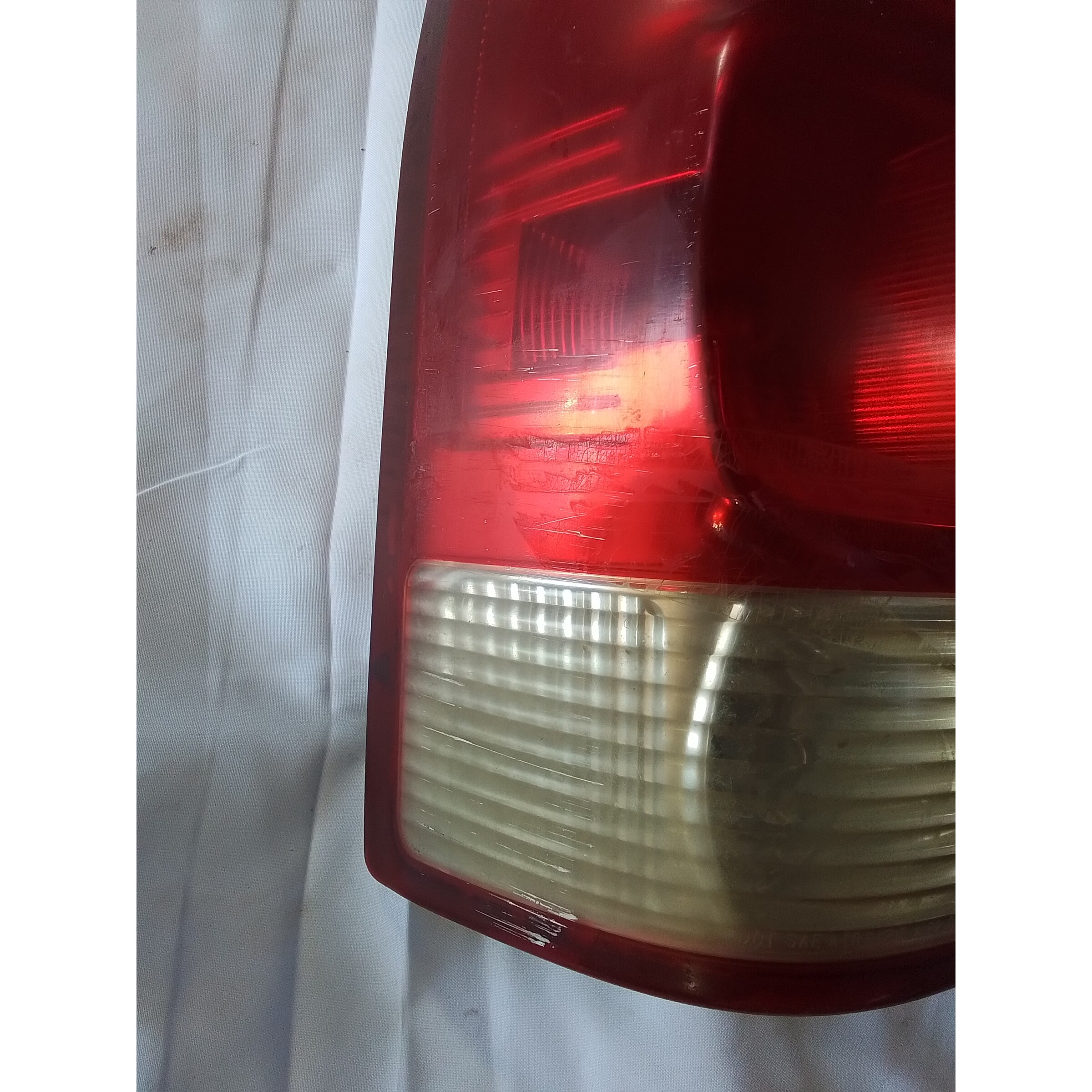 FOCO TRASERO IZQ Chevrolet Uplander 2005