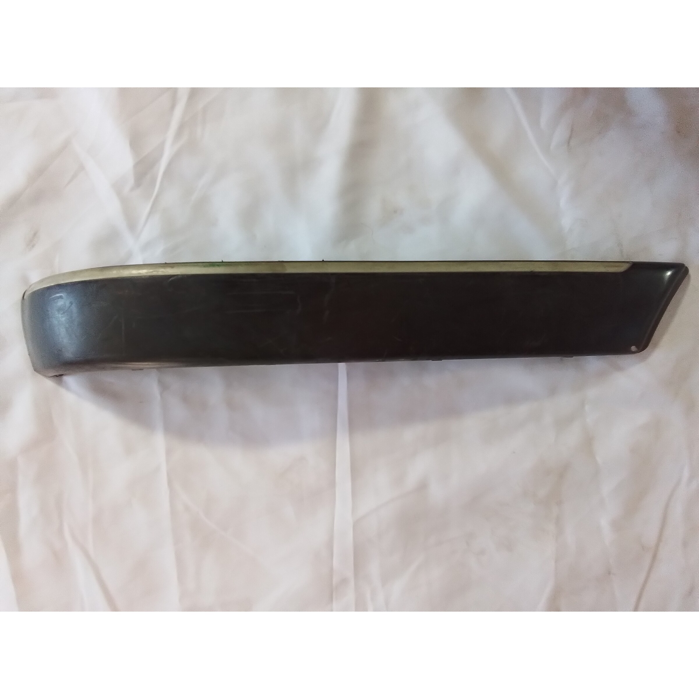 MOLDURA LATERAL DERECHO PARACHOQUE Peugeot 406 2001