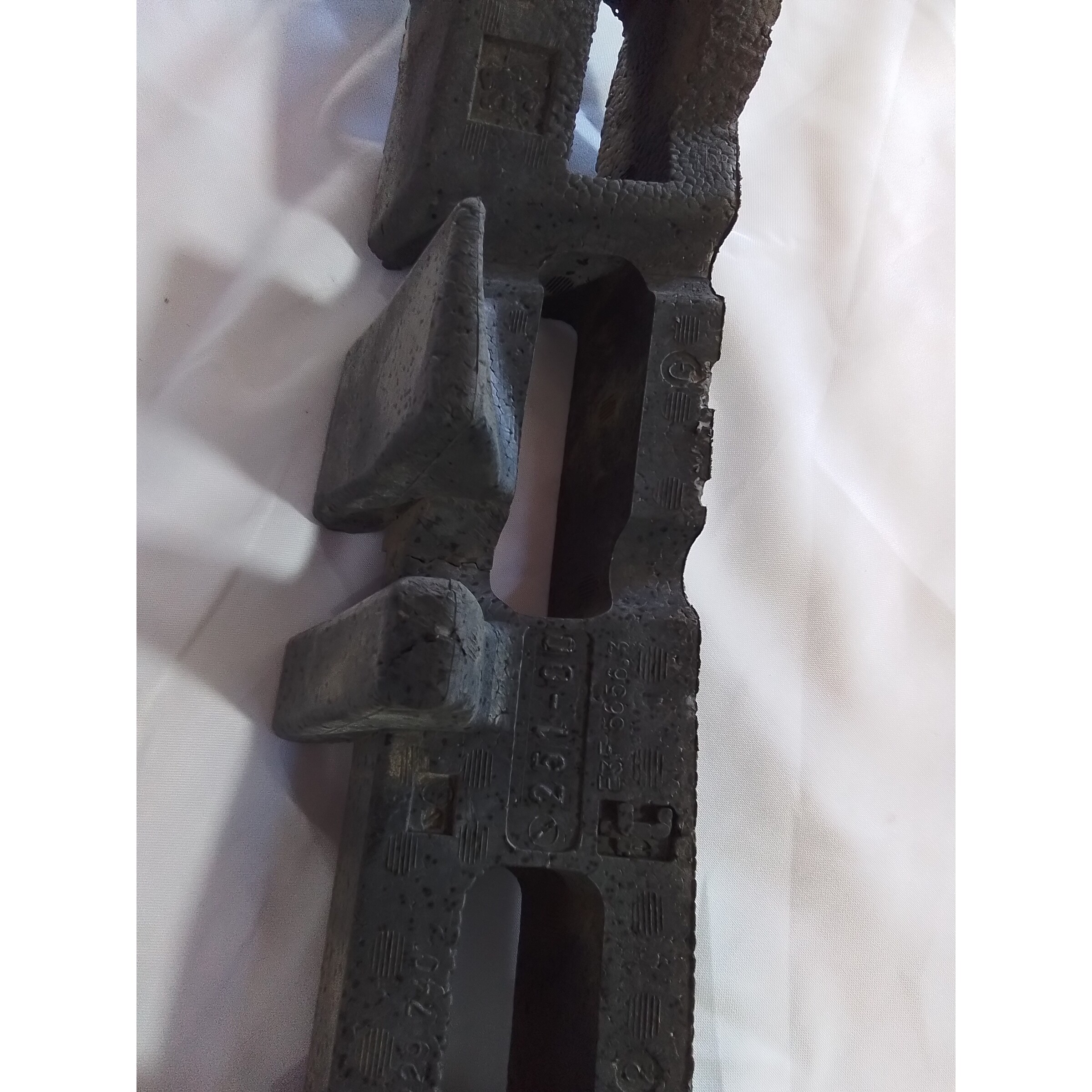 REFUERZO PARACHOQUE TRASERO IZQ Peugeot 406 2001