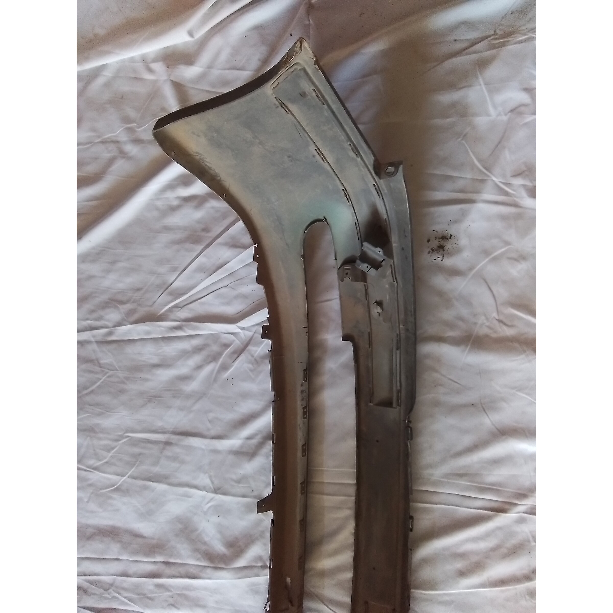PARACHOQUE DELANTERO (DAÑADO) Peugeot 406 2001