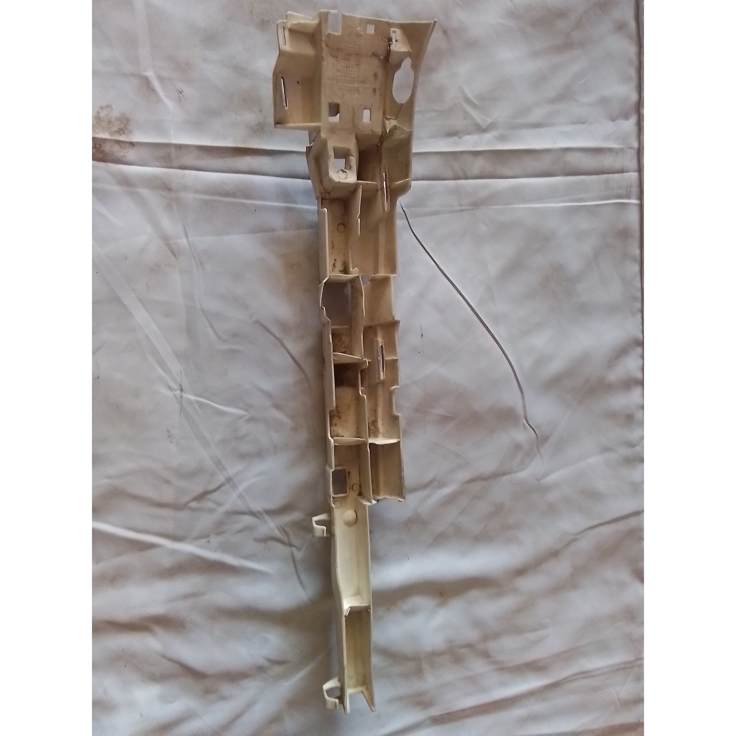 REFUERZO PAPACHOQUE DELANTERO LADO DERECHO Citroen Xsara 2002
