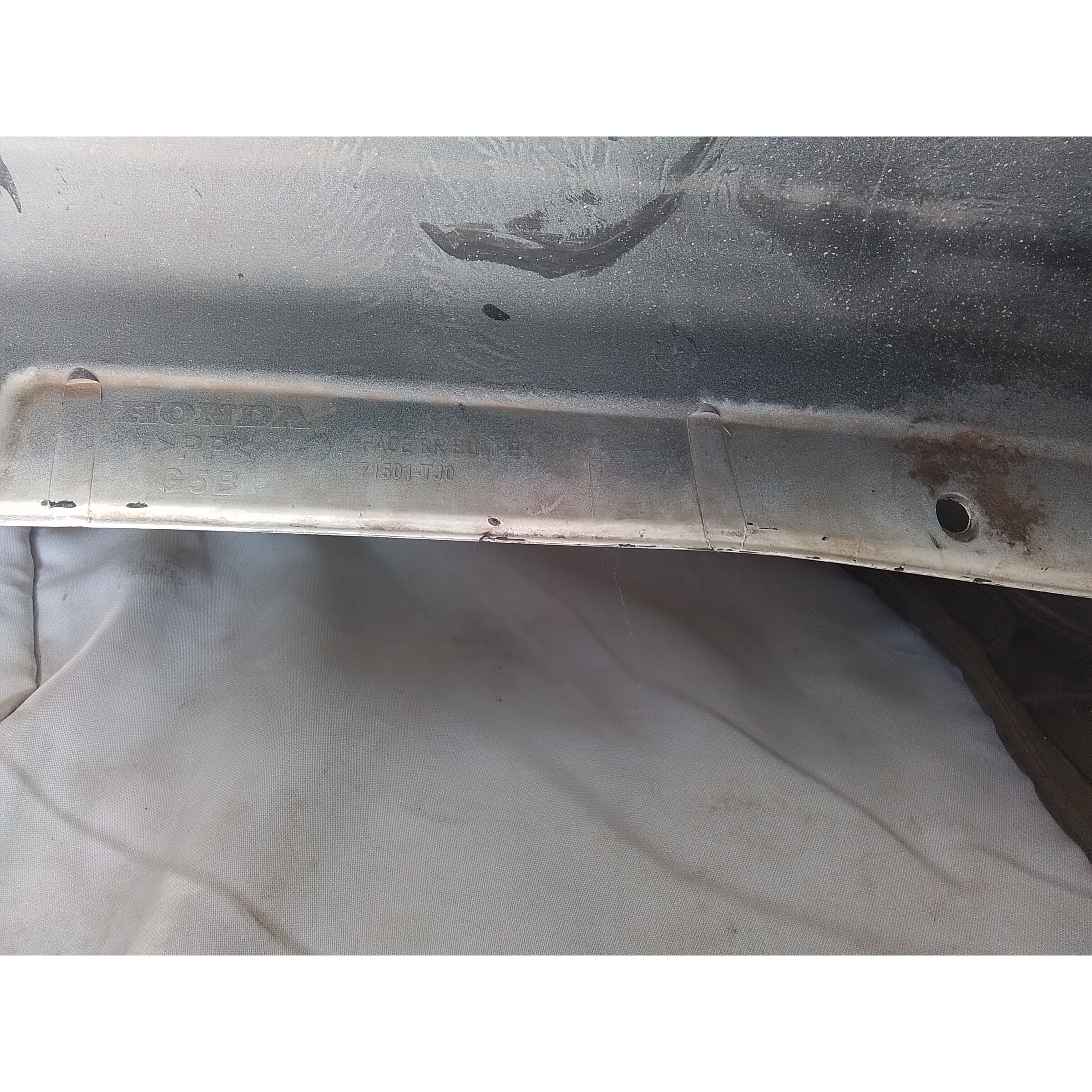 PARACHOQUE TRASERO Honda FIT 2012