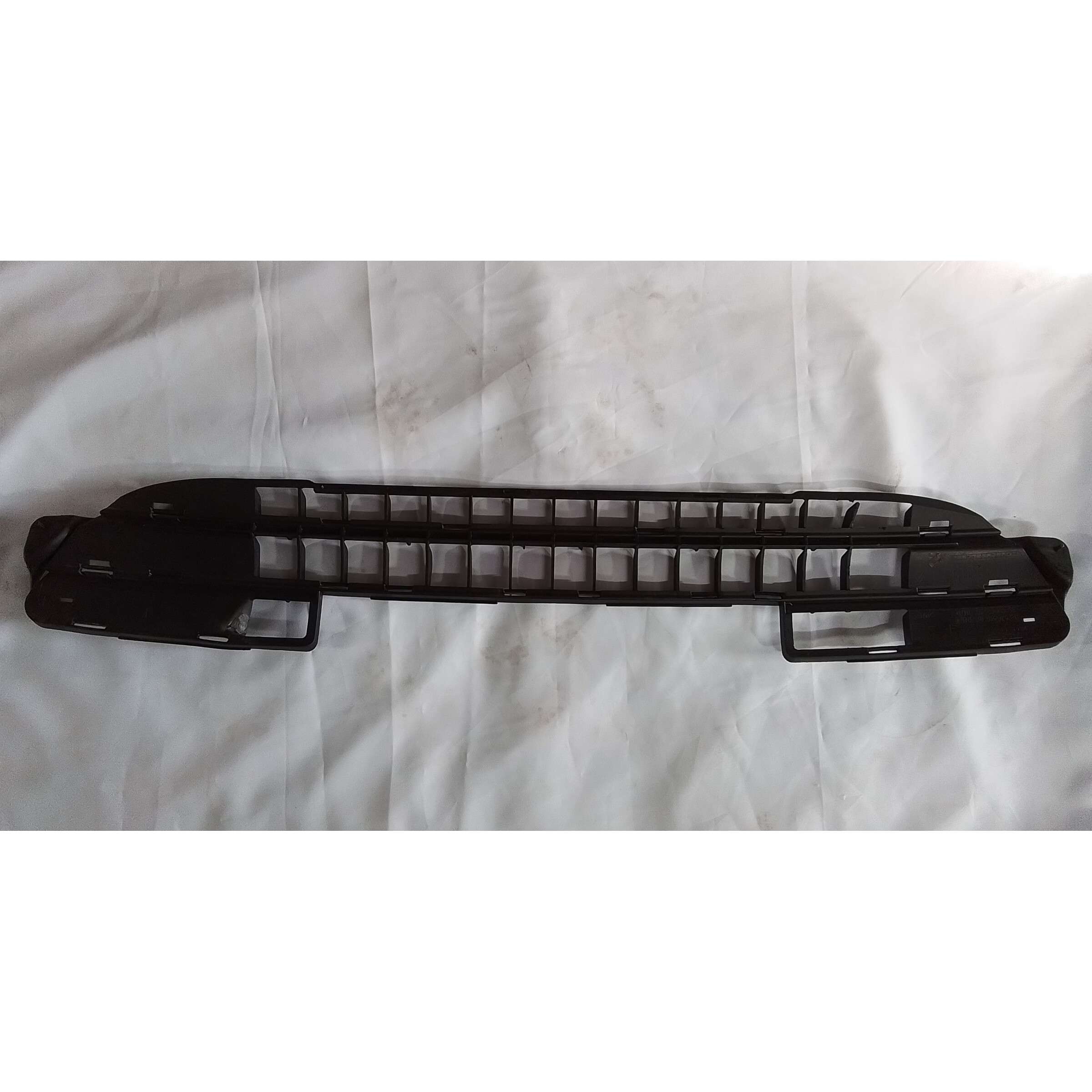 REJILLA FRONTAL PARACHOQUE DELANTERO Citroen Xsara 2003