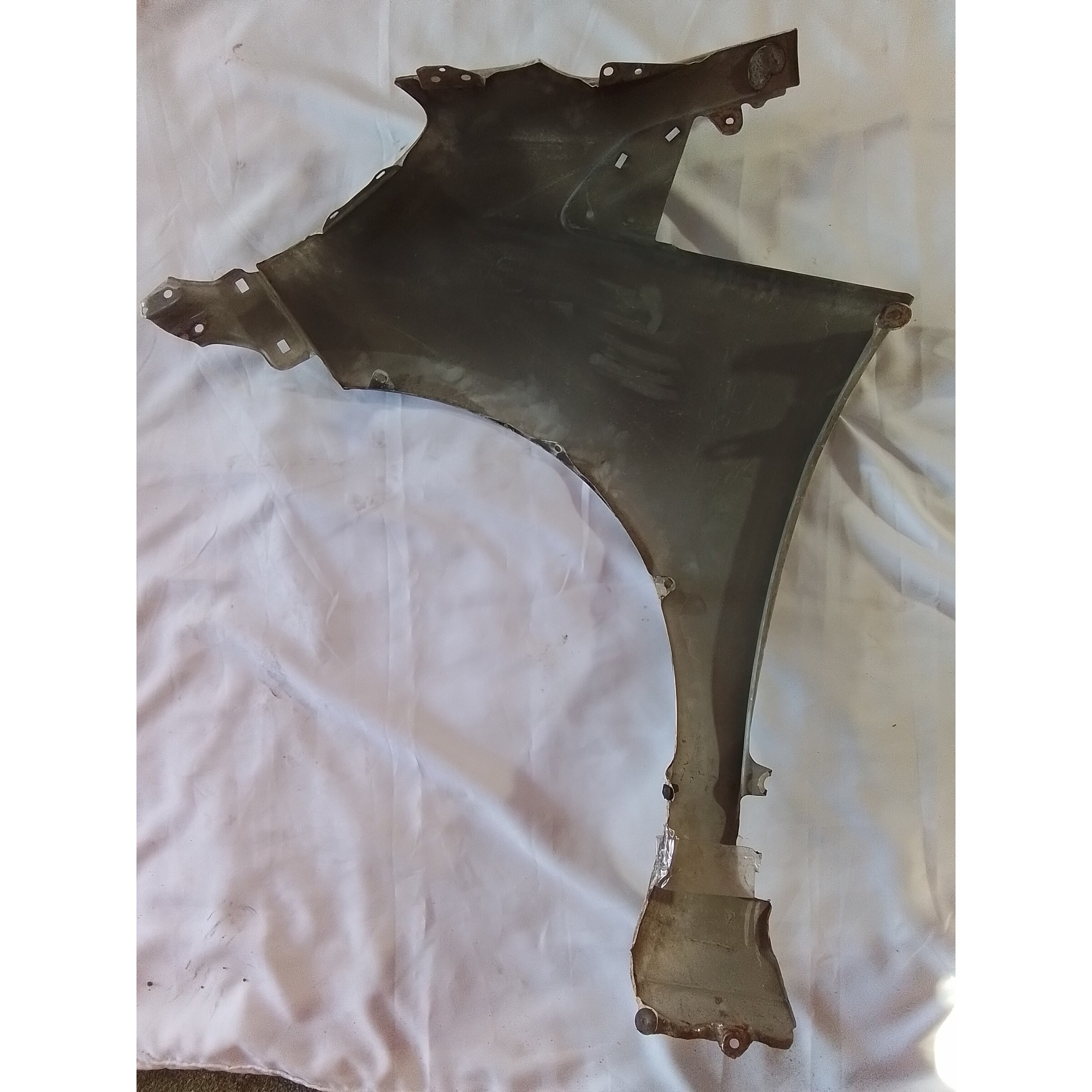 TAPABARRO DELANTERO DERECHO Honda FIT 2012