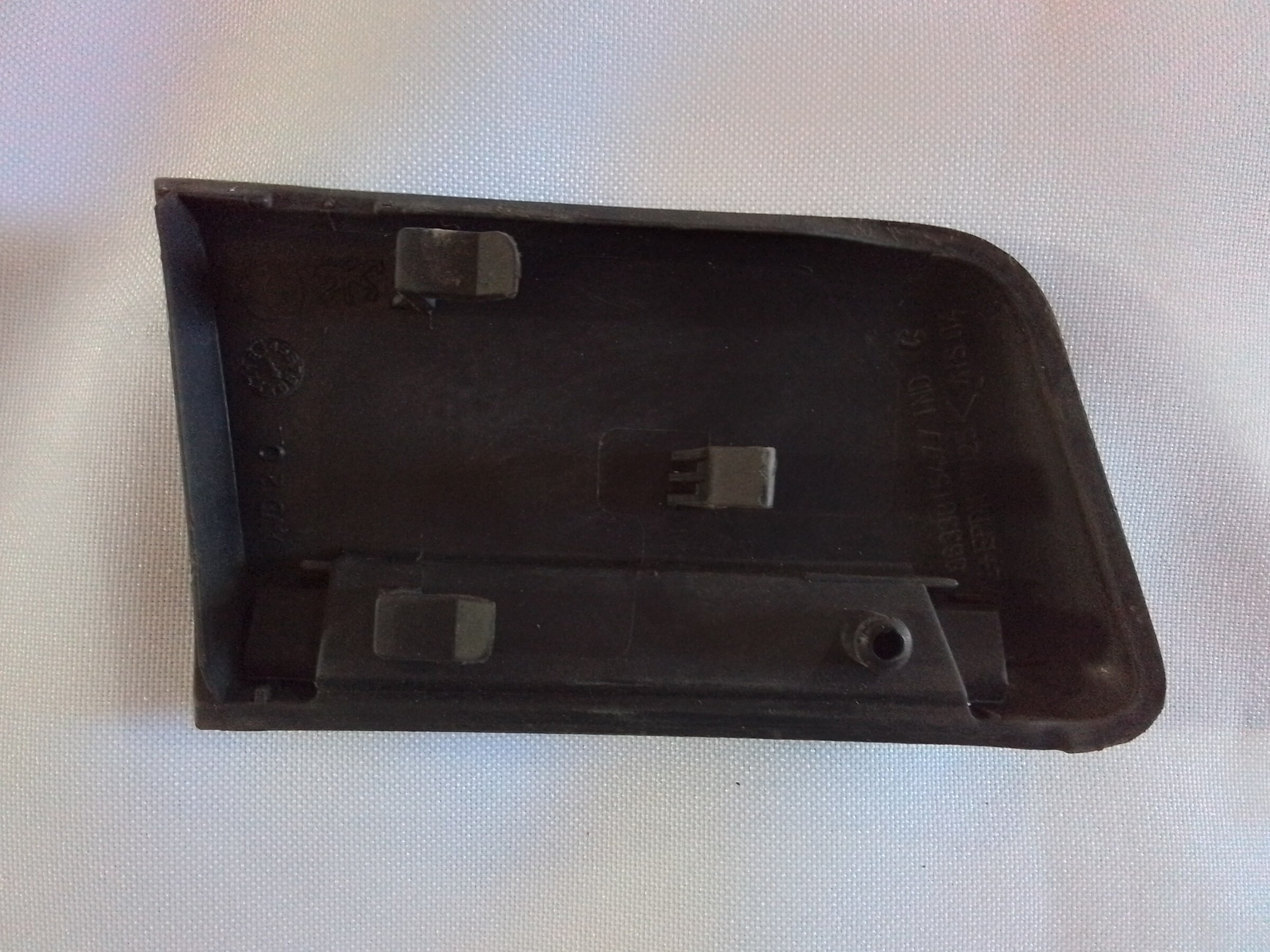 MOLDURA TAPABARRO DELANTERO DERECHO Peugeot 406 2001