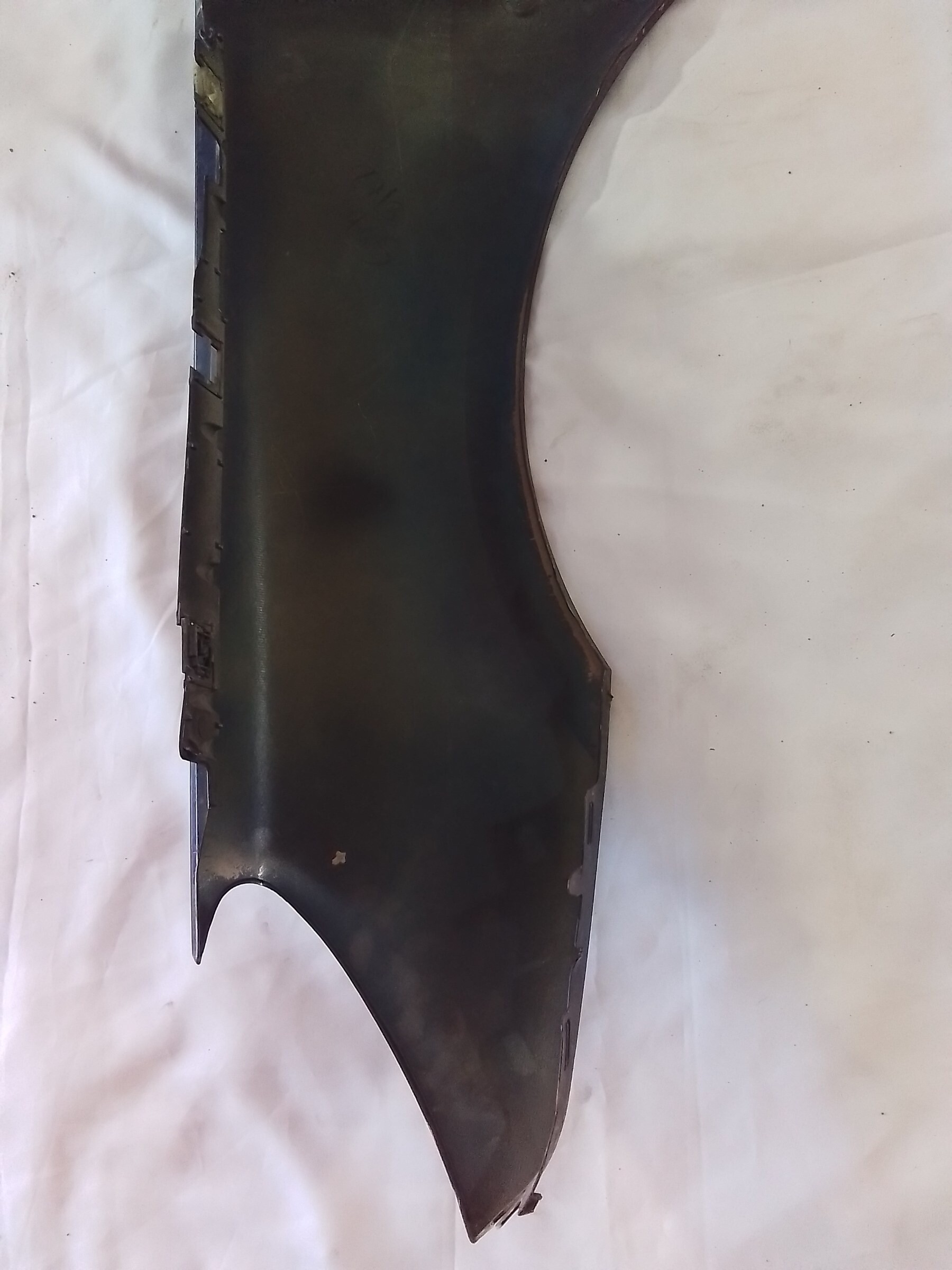 TAPABARROS DELANTERO DERECHO Peugeot 307 2004