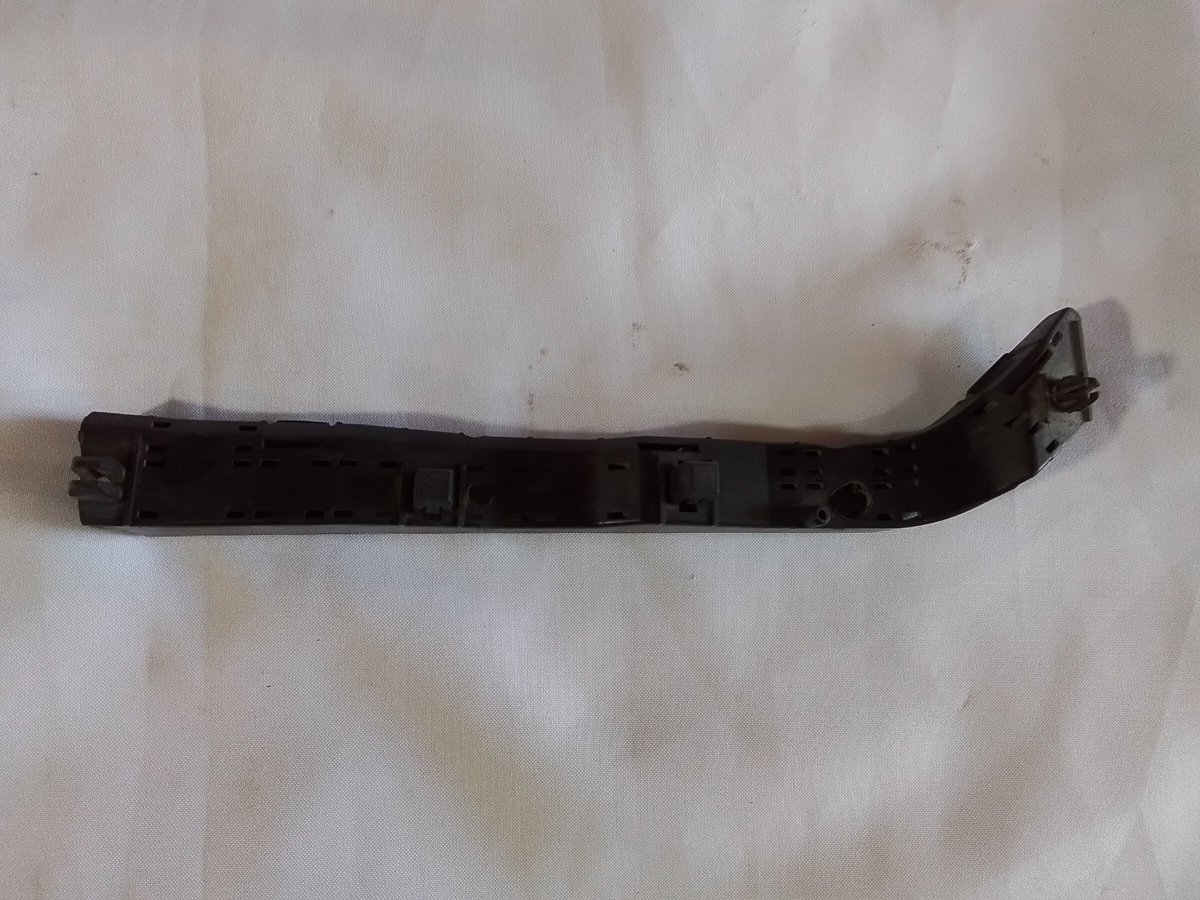 MENSULA TAPABARRO DELANTERA IZQ Subaru Impreza 2006