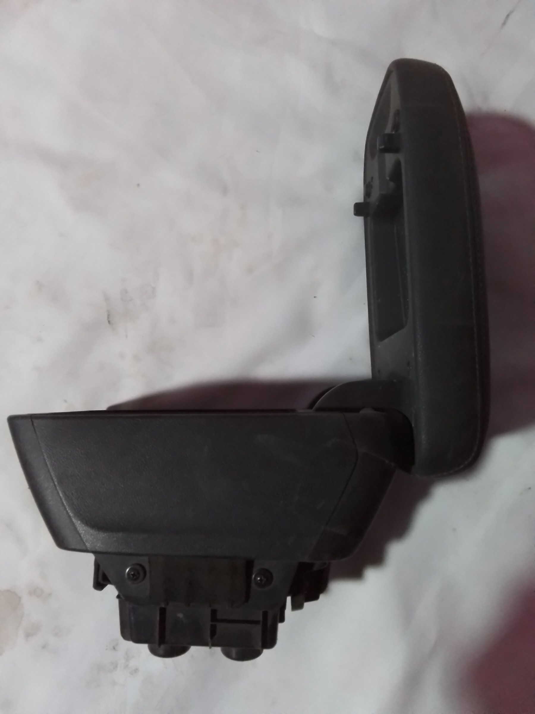 APOYA BRAZO Chery Tiggo 2 2023