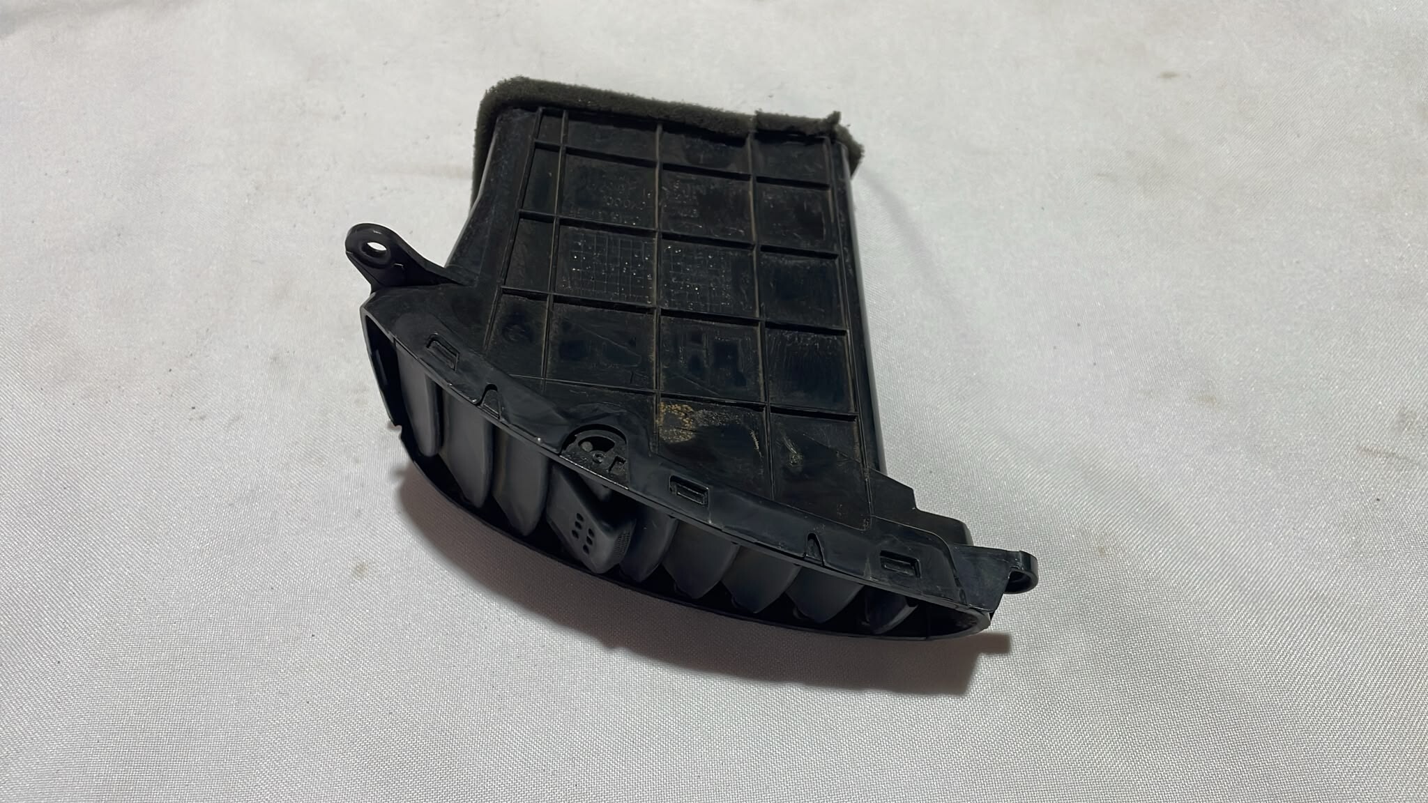 DIFUSOR CENTRAL IZQUIERDO Hyundai I10 2013