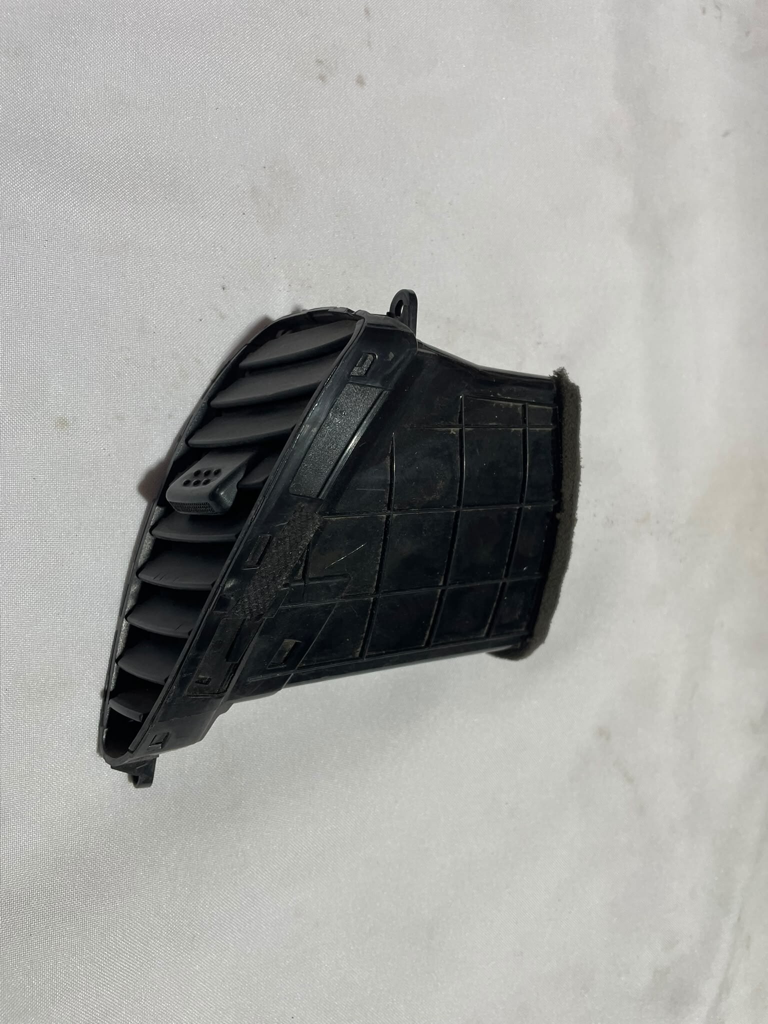 DIFUSOR CENTRAL DERECHO Hyundai I10 2013