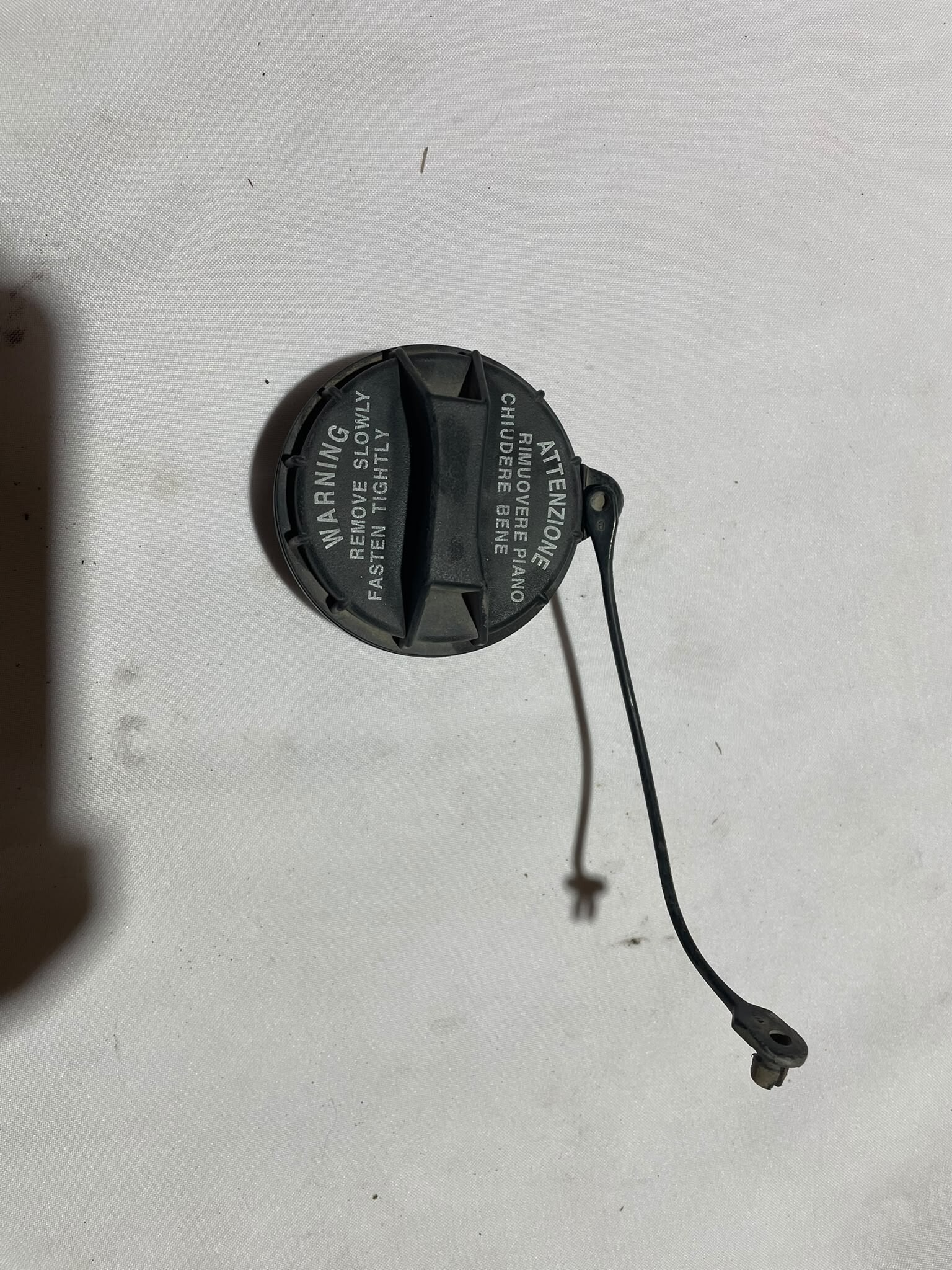 TAPA BENCINA ESTANQUE Hyundai I10 2013