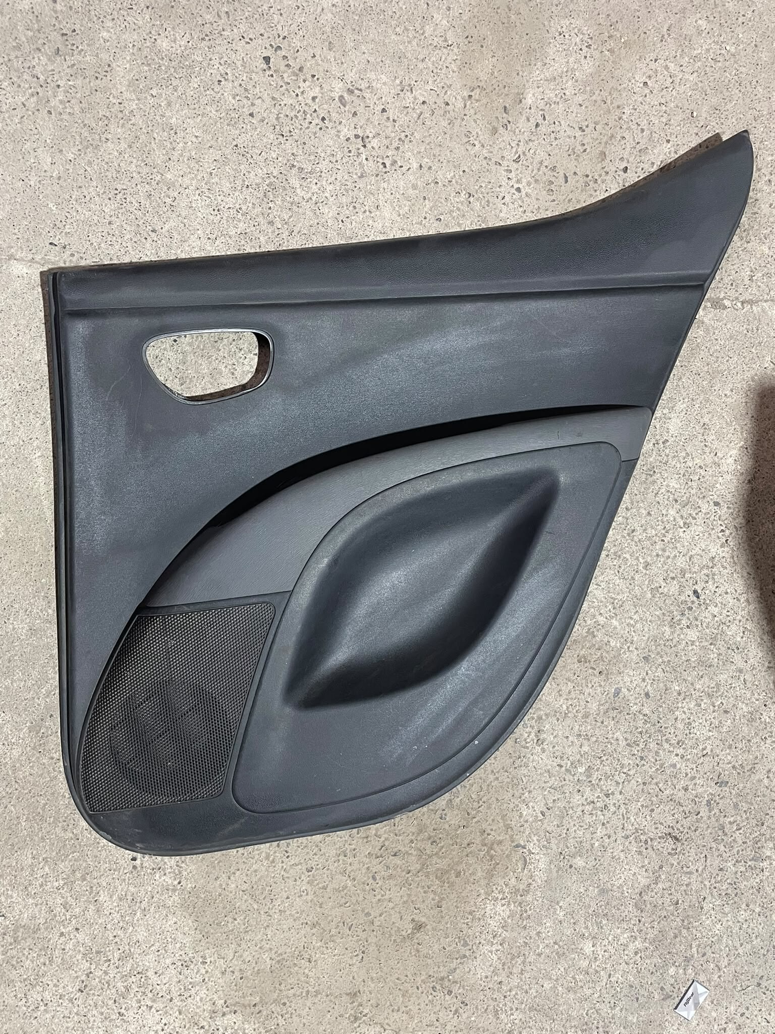 TAPIZ PUERTA TRASERA DERECHA Hyundai I10 2013