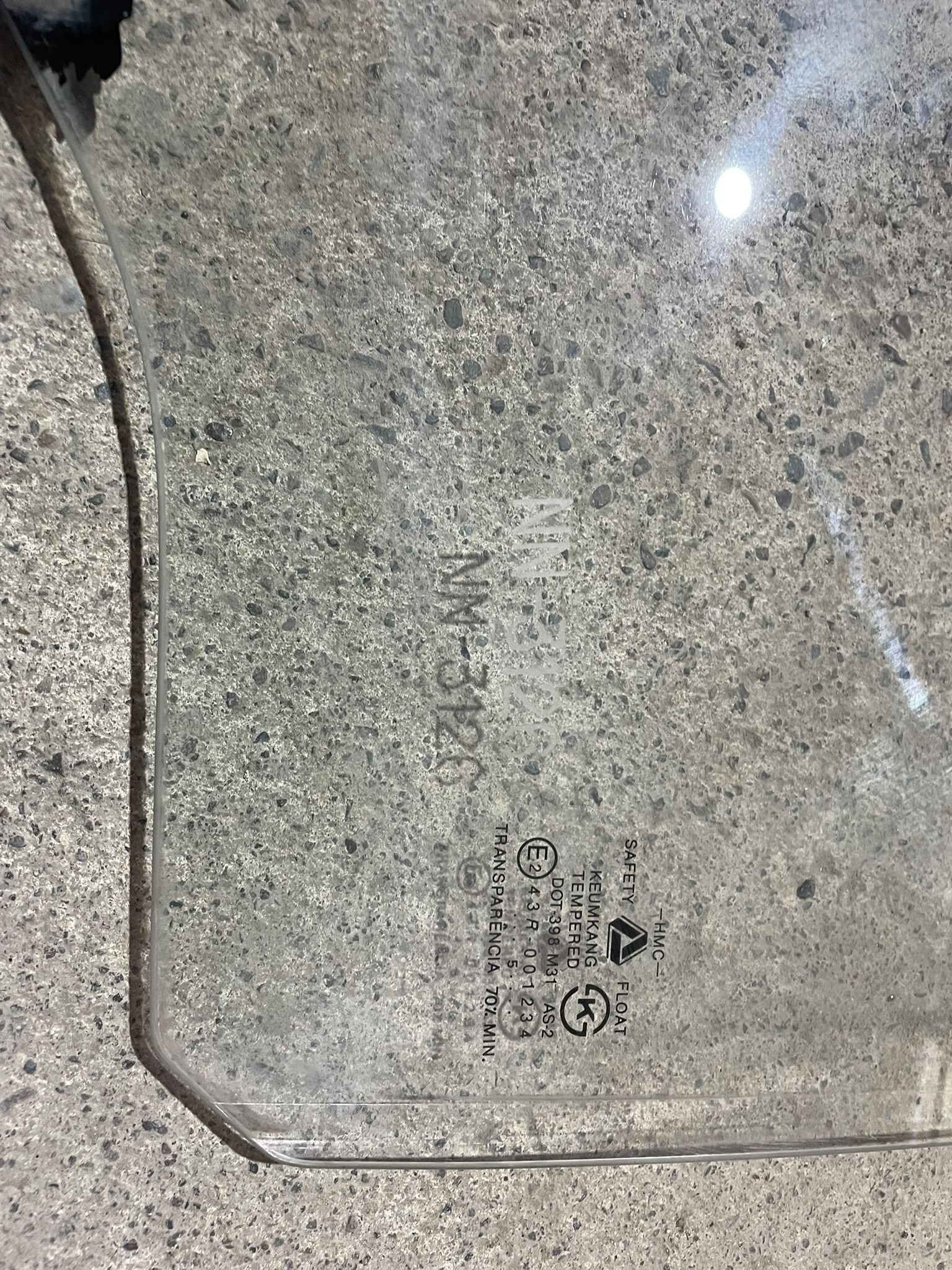 VIDRIO TRASERO IZQUIERDO (MARCADO) Hyundai Accent 1997