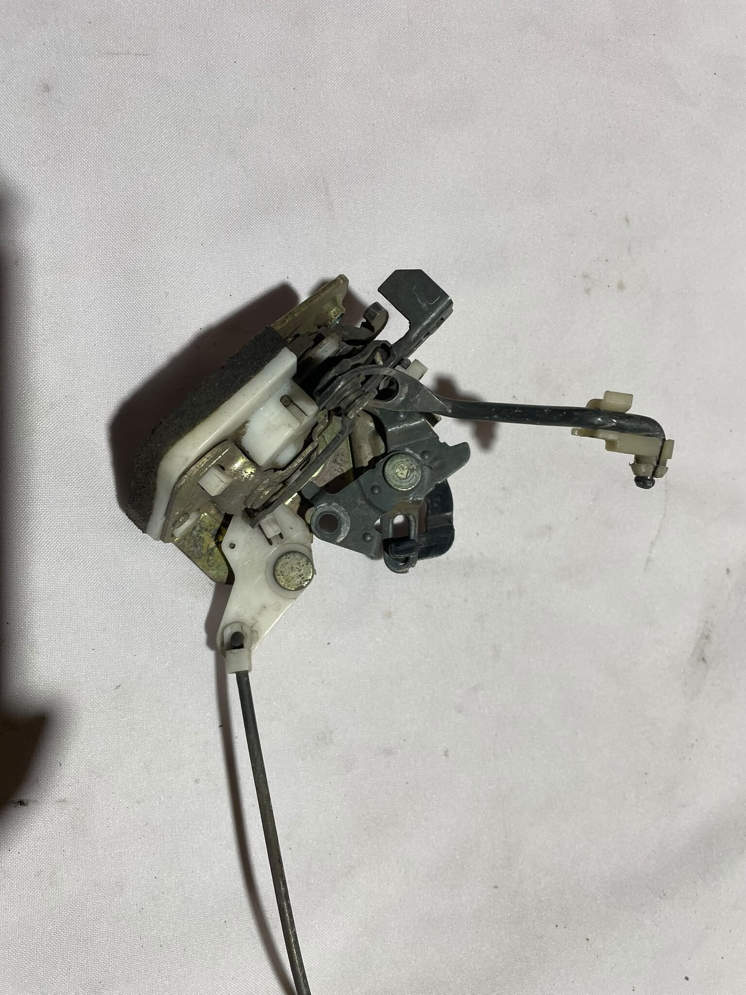 CHAPA PUERTA TRASERA IZQUIERDA Hyundai Accent 1997