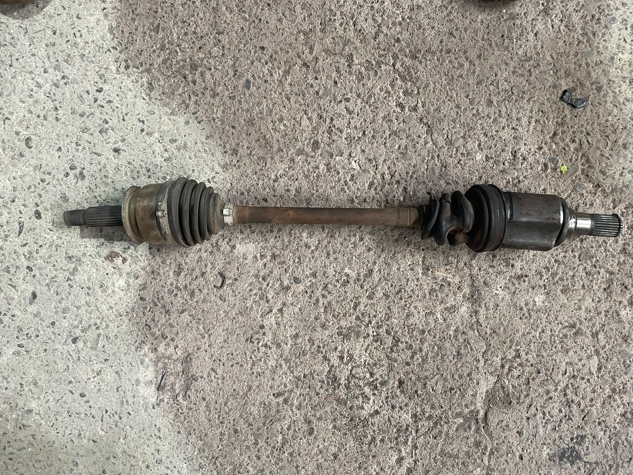 PALIER CORTO Hyundai I10 2013