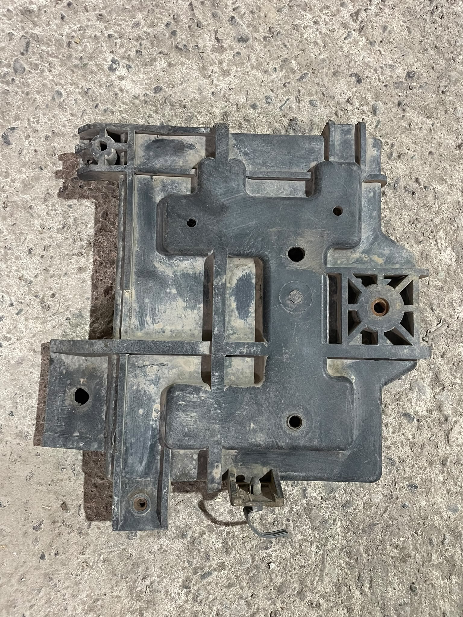 BASE BATERIA Hyundai I10 2013