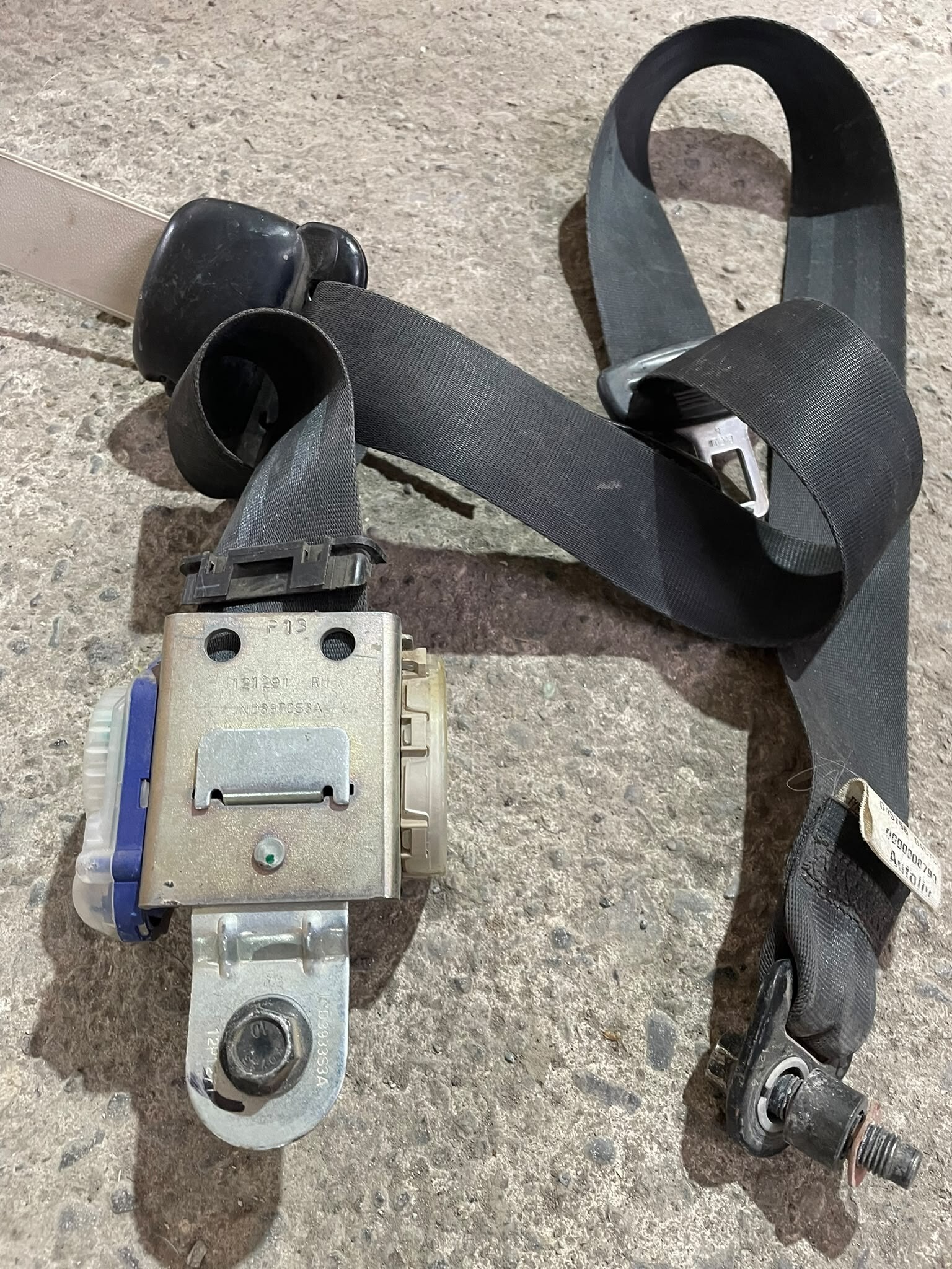 CINTURON DELANTERO DERECHO Hyundai I10 2013