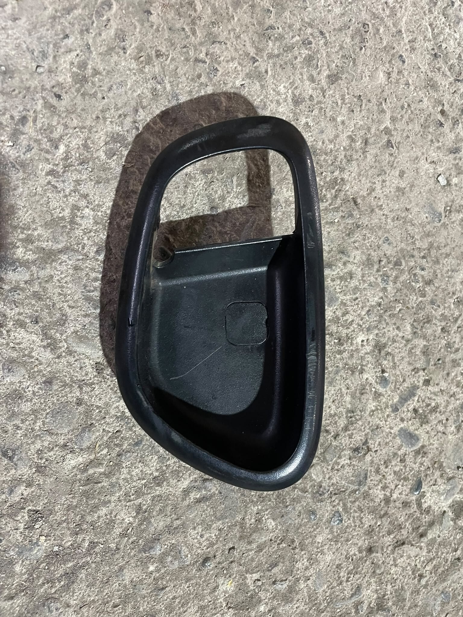 BISEL MANILLA TRASERA IZQUIERDA Hyundai I10 2013
