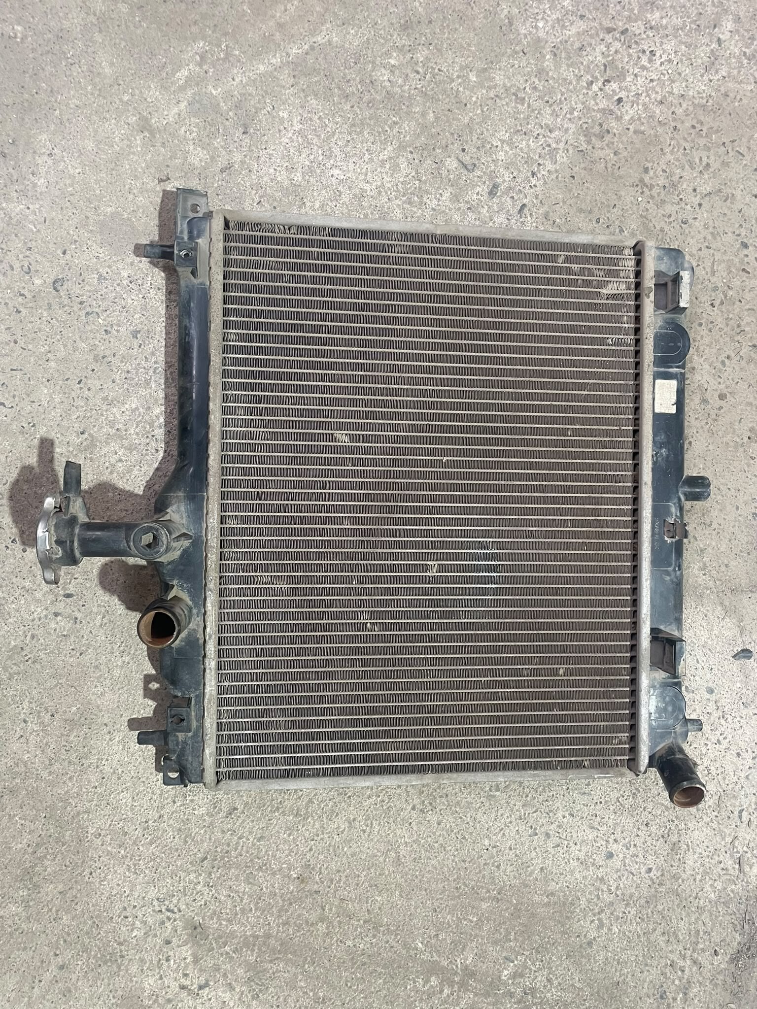 RADIADOR MOTOR Hyundai I10 2013