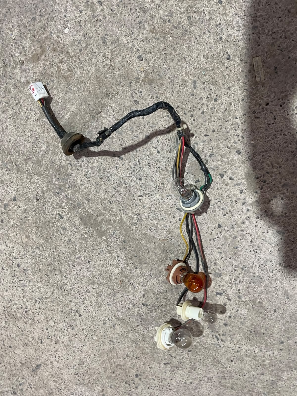 RAMAL FOCO TRASERO DERECHO Hyundai I10 2013