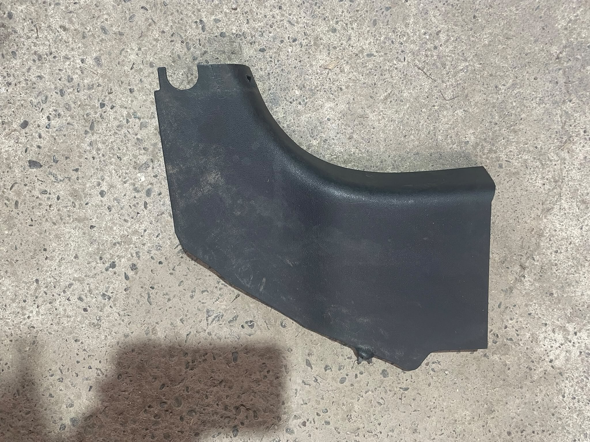 MOLDURA INTERIOR ZOCALO IZQUIERDO Hyundai I10 2013