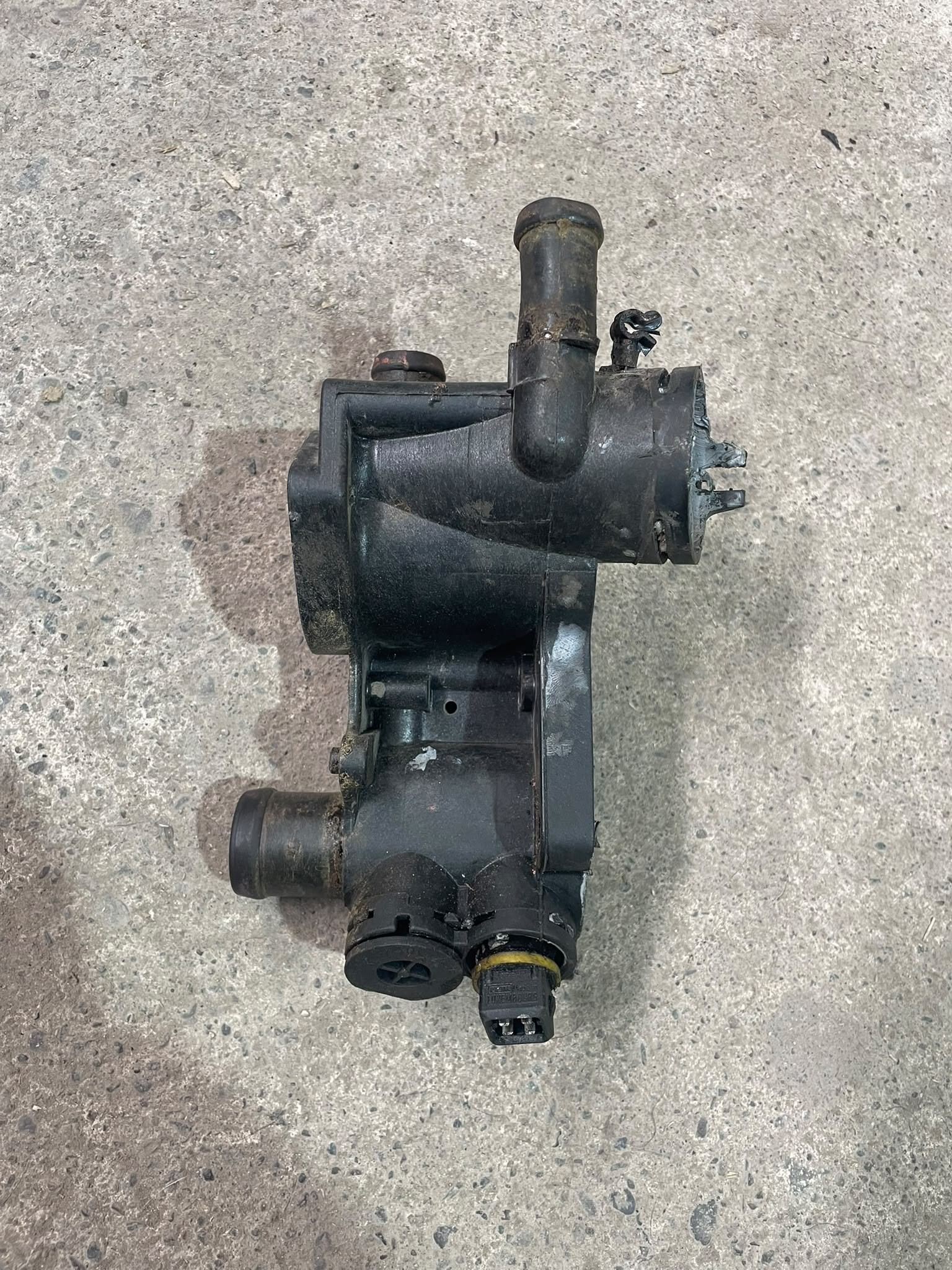BASE TERMOSTATO Volkswagen gol 2001