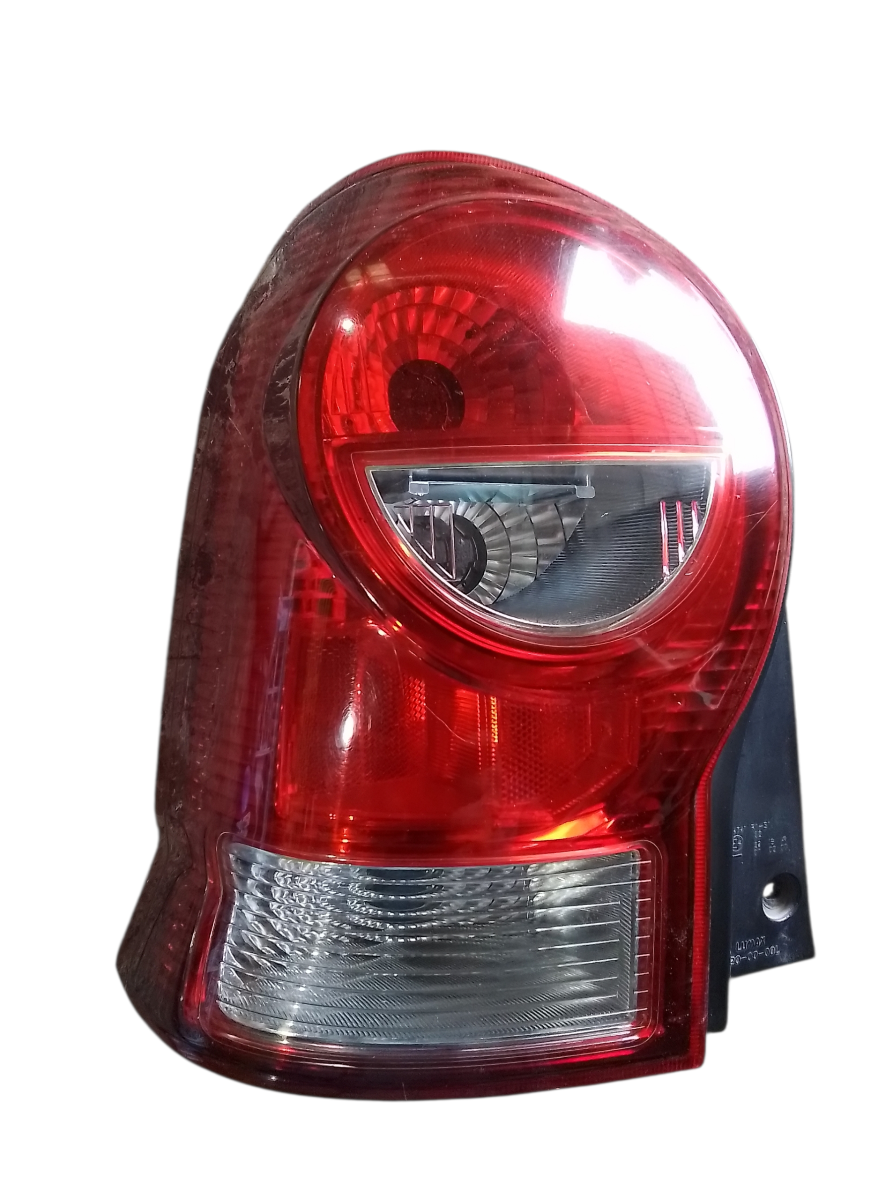 FOCO TRASEROIZQ (DAÑO LEVE) Suzuki Alto 2012